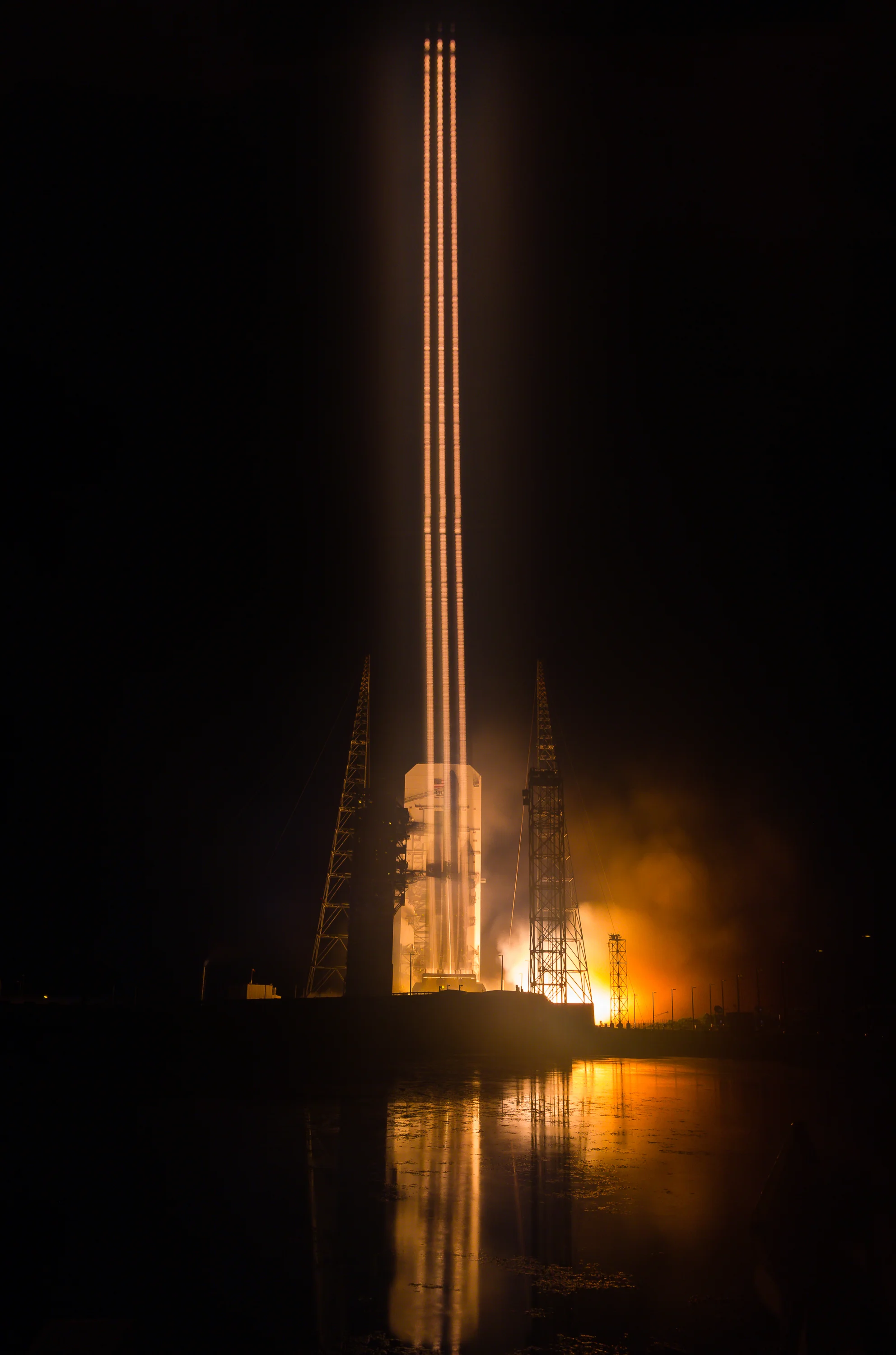 Parker Solar Probe DeltaIVHeavy by United Launch Alliance