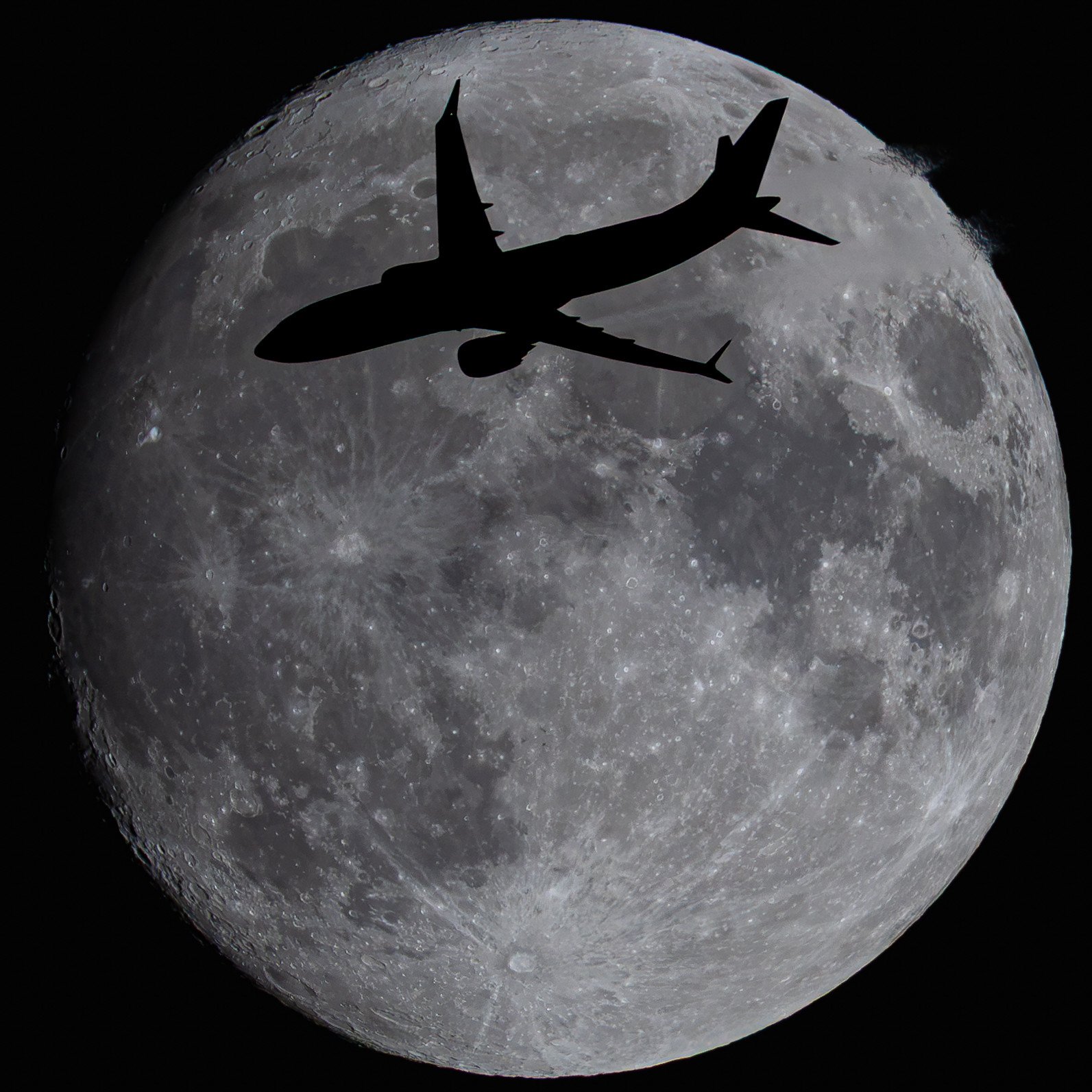 Southwest with views of the Moon