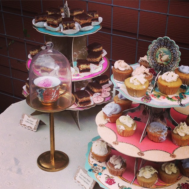 Cute Cupcake Dessert Bar.jpg