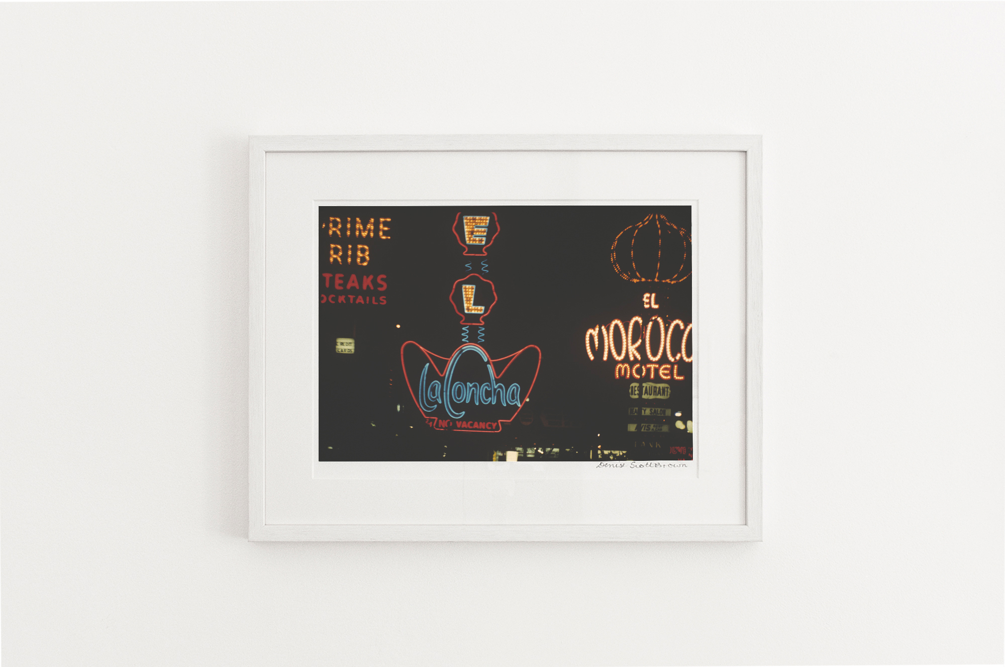 La Concha Motel, Las Vegas , around 1966. Giclée pigment on Hahnemuhle archivalpaper, 45.5 x 30.3 cm (framed), Edition of 10