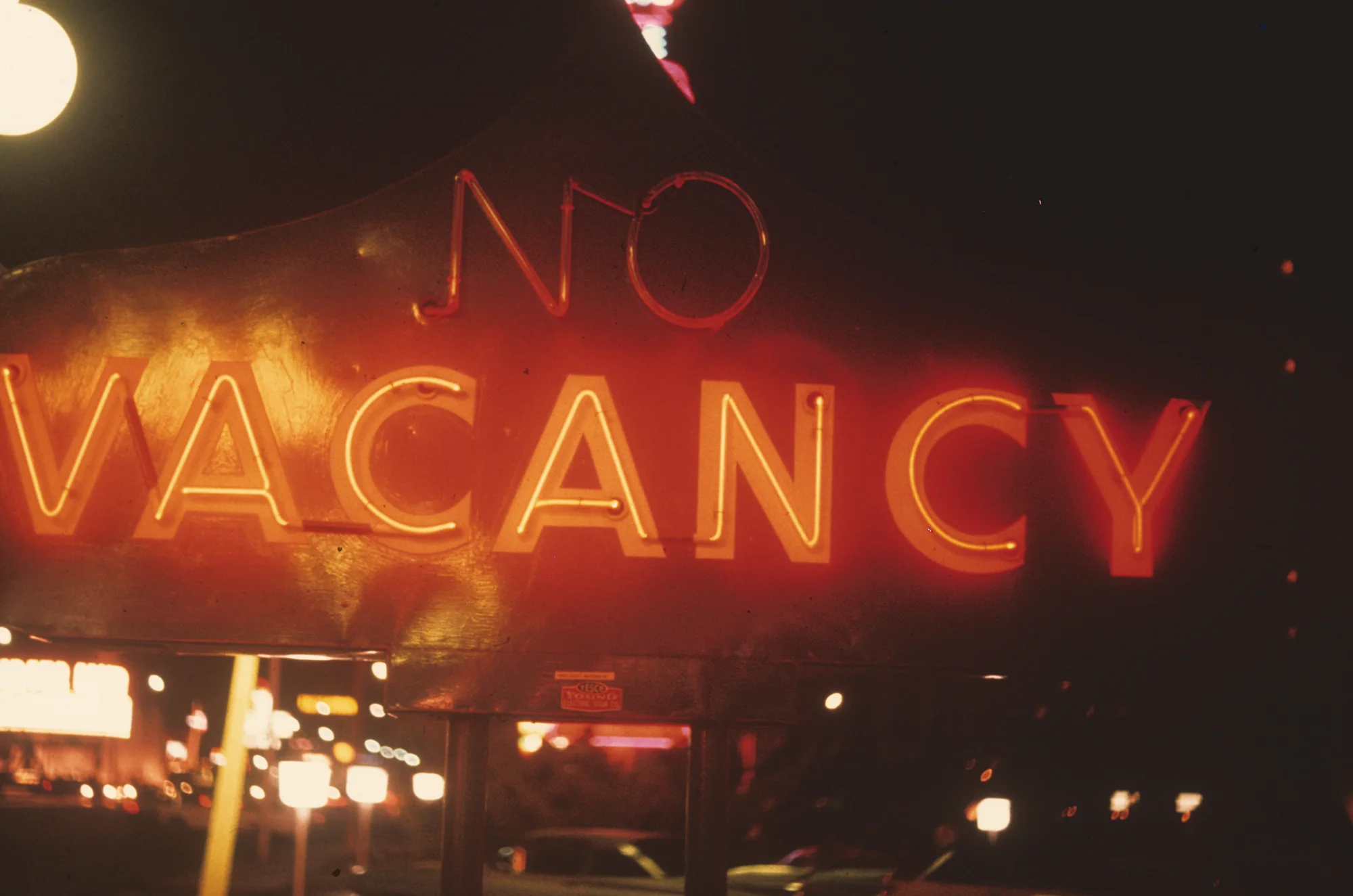 DENISE-SCOTT-BROWN-WAYWARD-EYE-NO VACANCY-LAS-VEGAS-UNDATED-COURTESY-BETTS-PROJECT.jpg.jpg