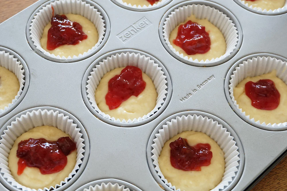 muffins-met-jamvulling.jpg