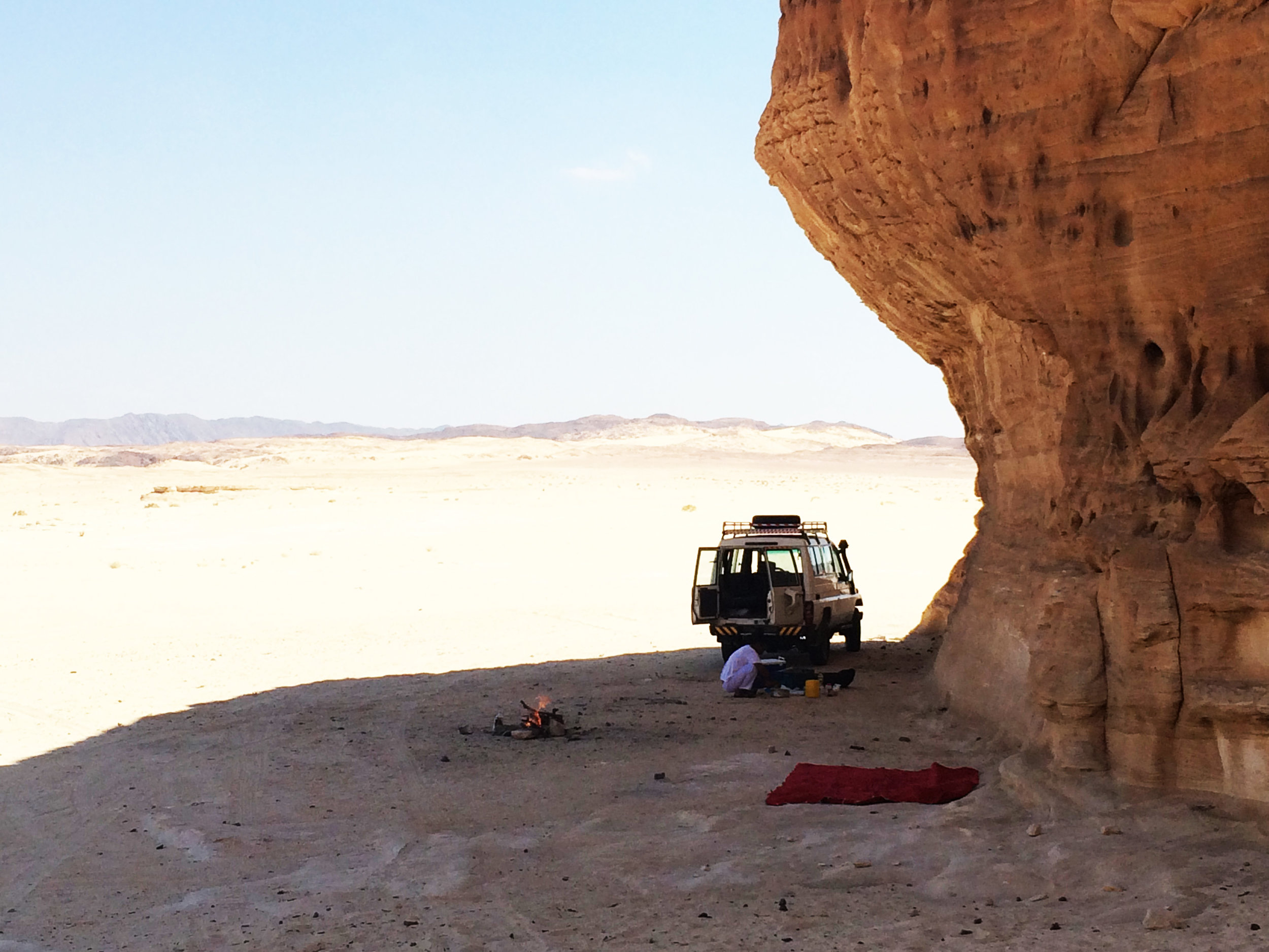 Bedouin meals in the desert