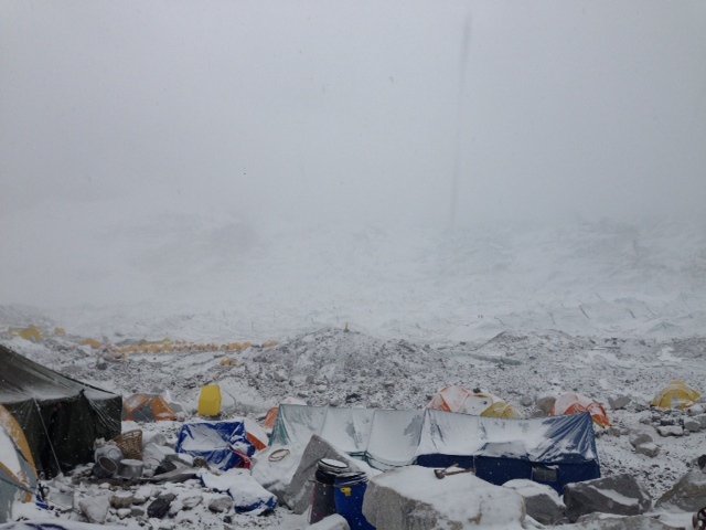 Ana Kamp / Base Camp