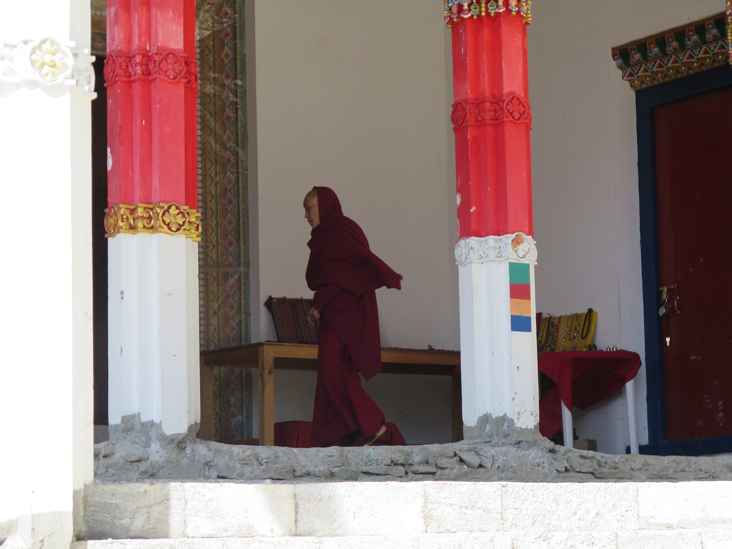 Rahibelerden biri / One of the nuns