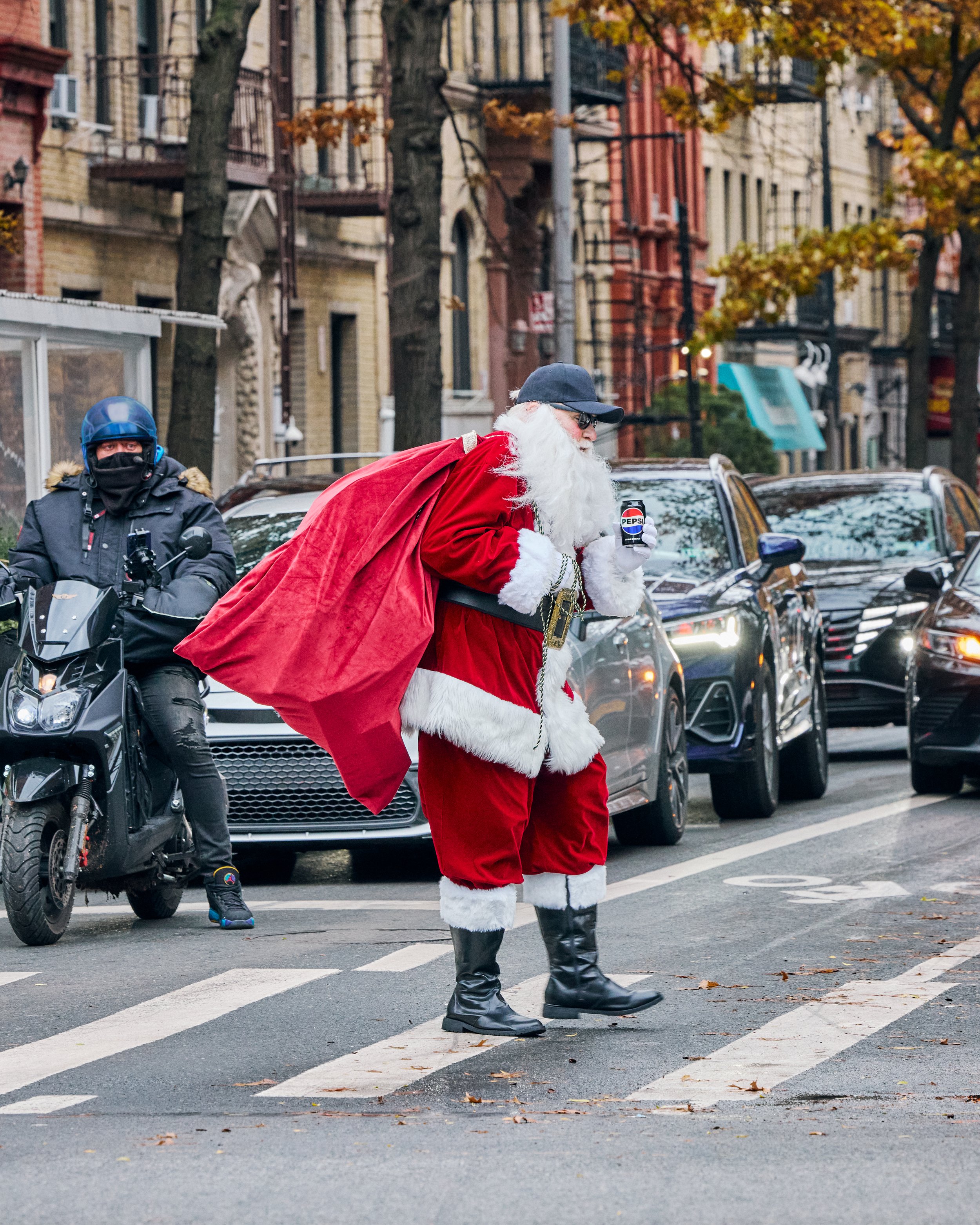 Copy of 20241122_Pepsi_SantaSwitch_1153.jpg