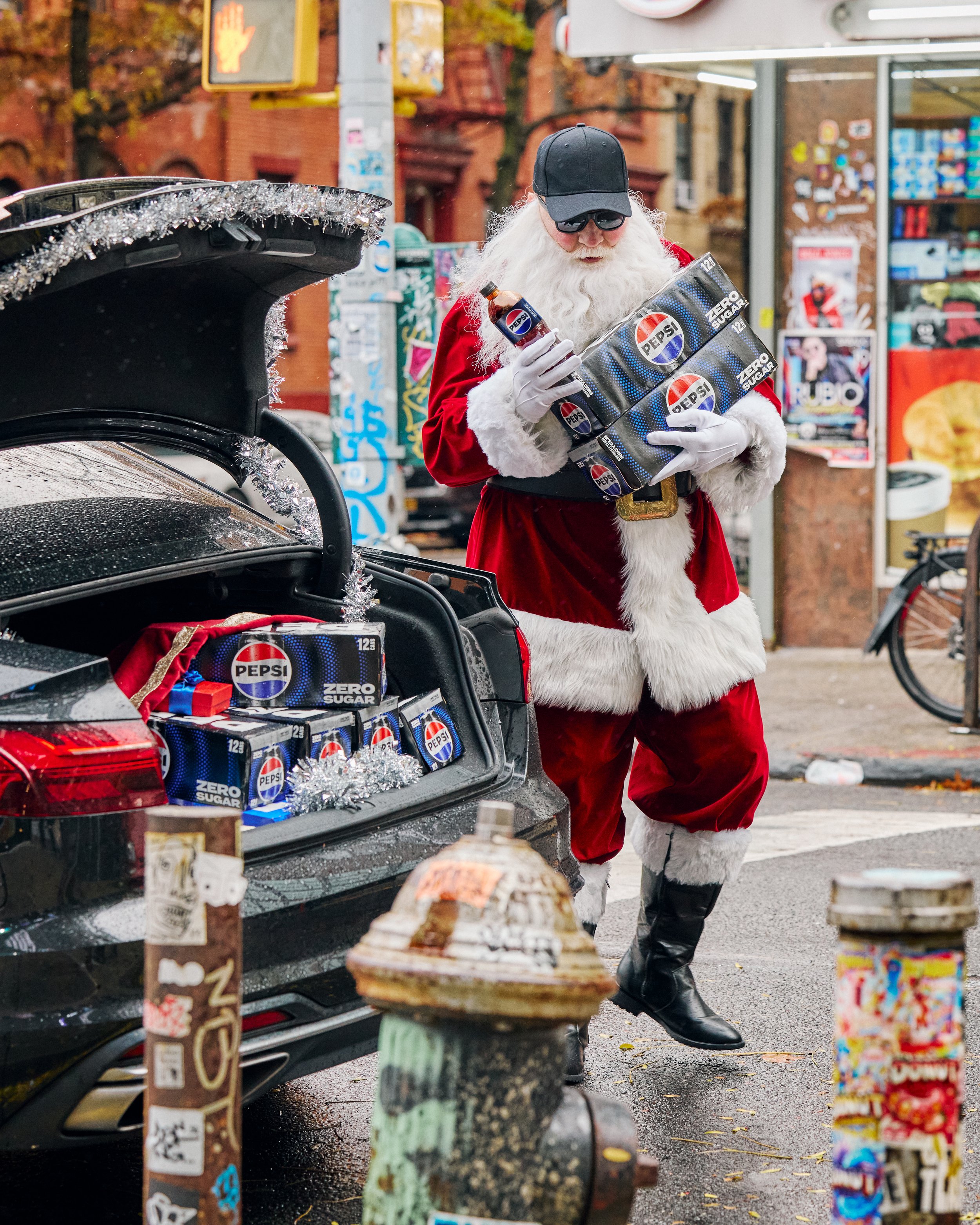 Copy of 20241122_Pepsi_SantaSwitch_0366.jpg
