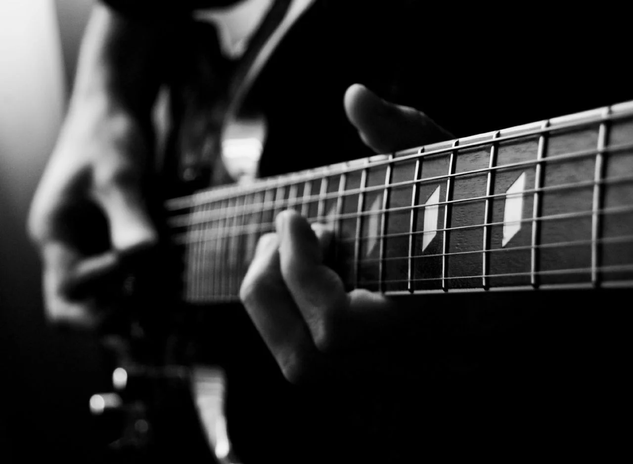 kml_guitar.jpg
