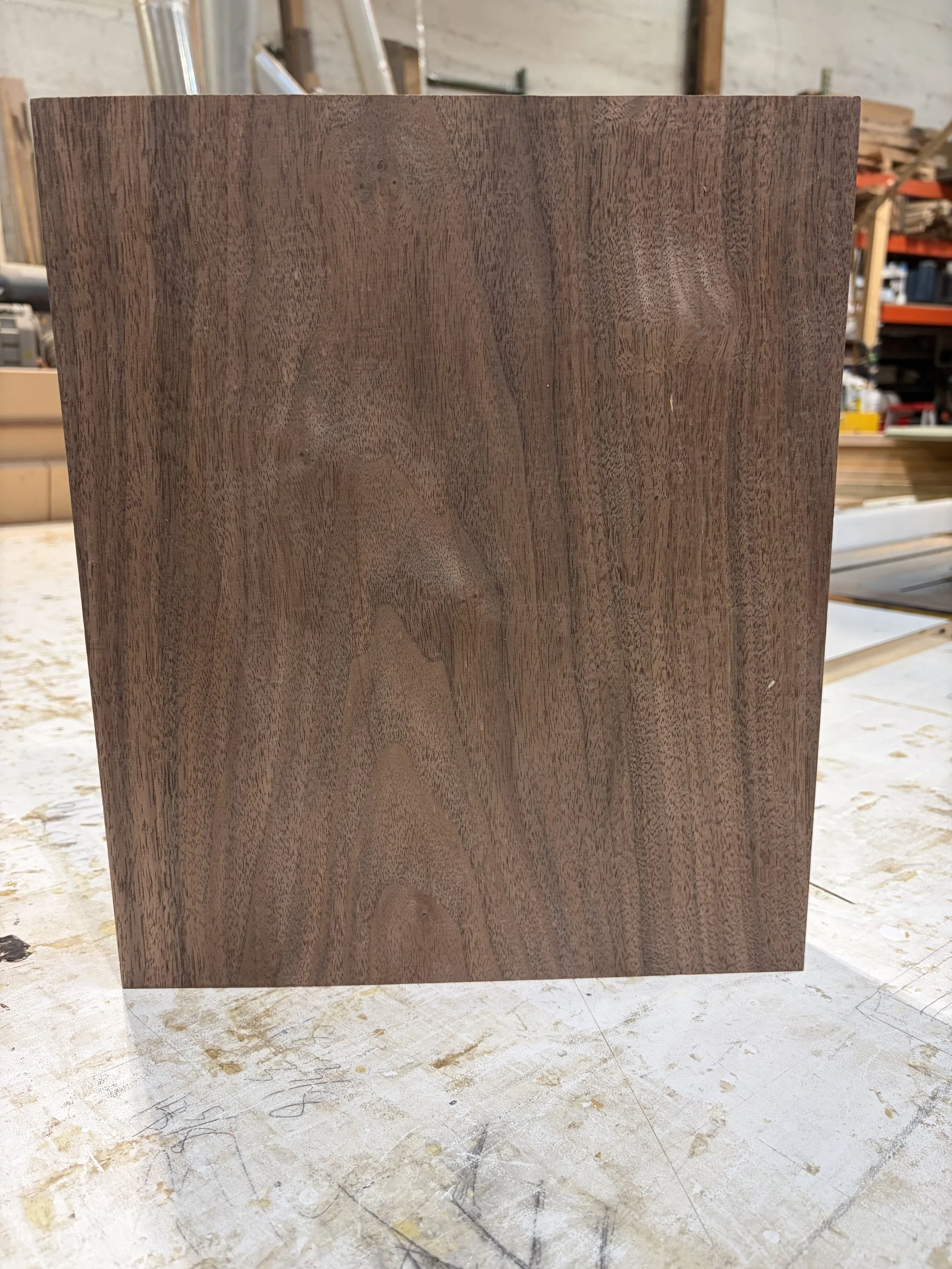 Oregon Black Walnut #016 | 14" x 12" x 1.75"