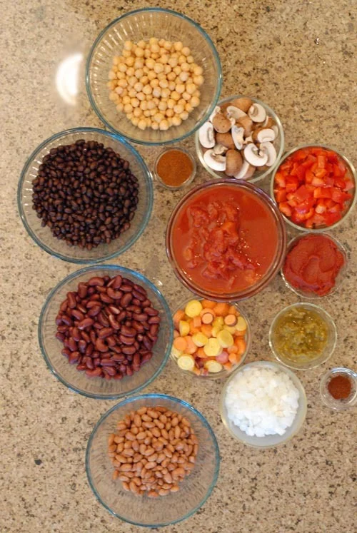 bean baby bean chili - jon and julieanna in the kitchen.jpg