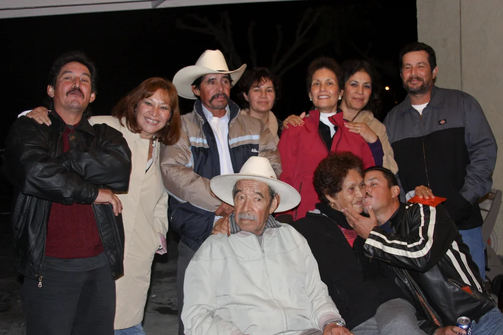 zzzJamesAllenRuffer,Pictures,Family,Delano,Sibling,Color.jpg