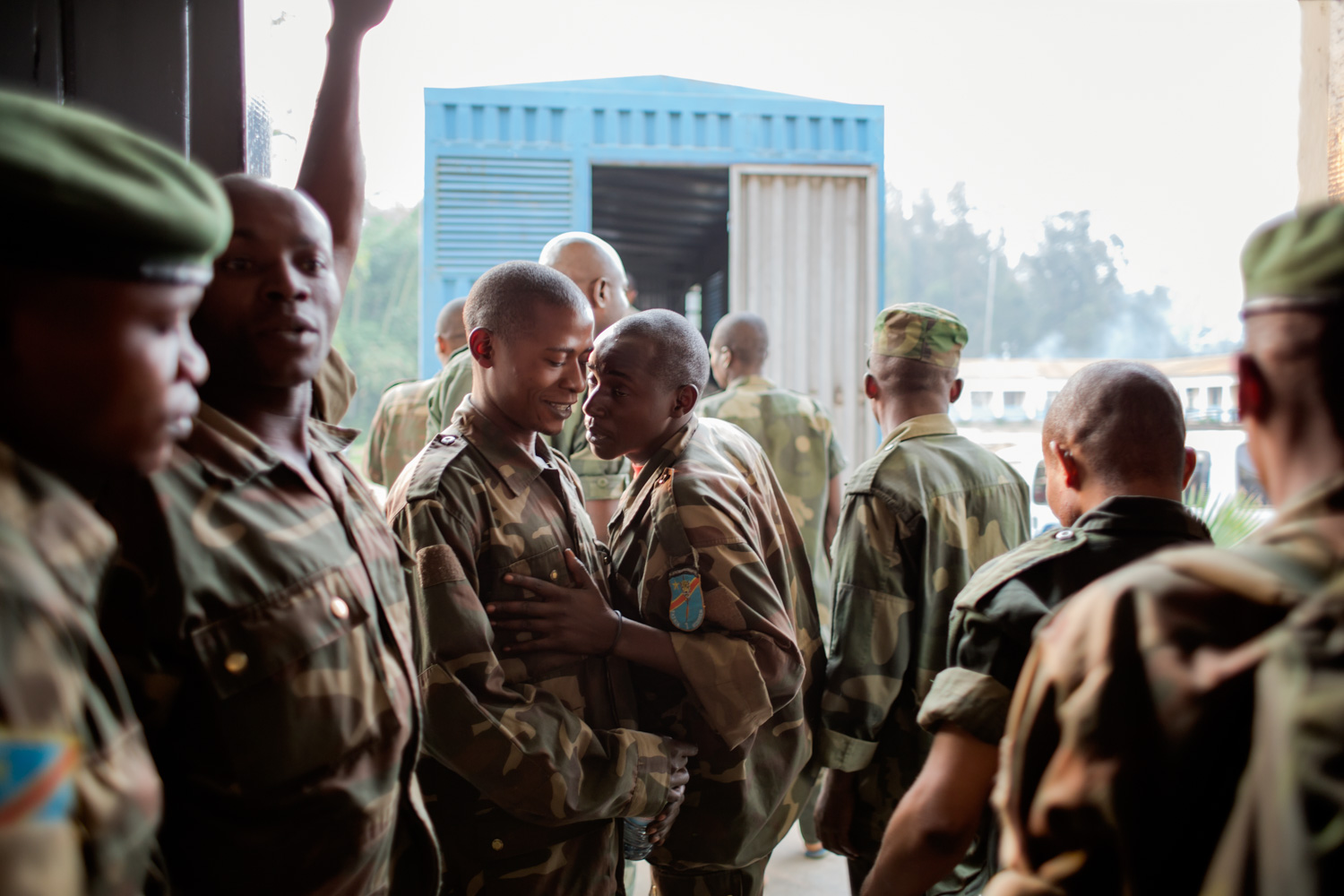  At the end of the trial day, the lower-ranked FARDC soldiers pile into a truck that will transport them back into custody. The twelve higher-ranked officers on trial left on their own accord. They were not in custody and were able to move freely. 