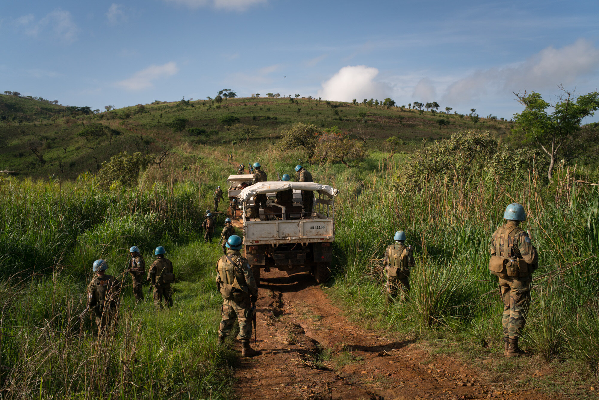  Uruguyan peacekeepers travel from Bunia to Kafe, on an operation to reach Joo, Ghbi and Dii, three remote villages were 42 were left dead after attacks on March 12. The villages are nestled between the shores of Lake Albert and a string of mountains