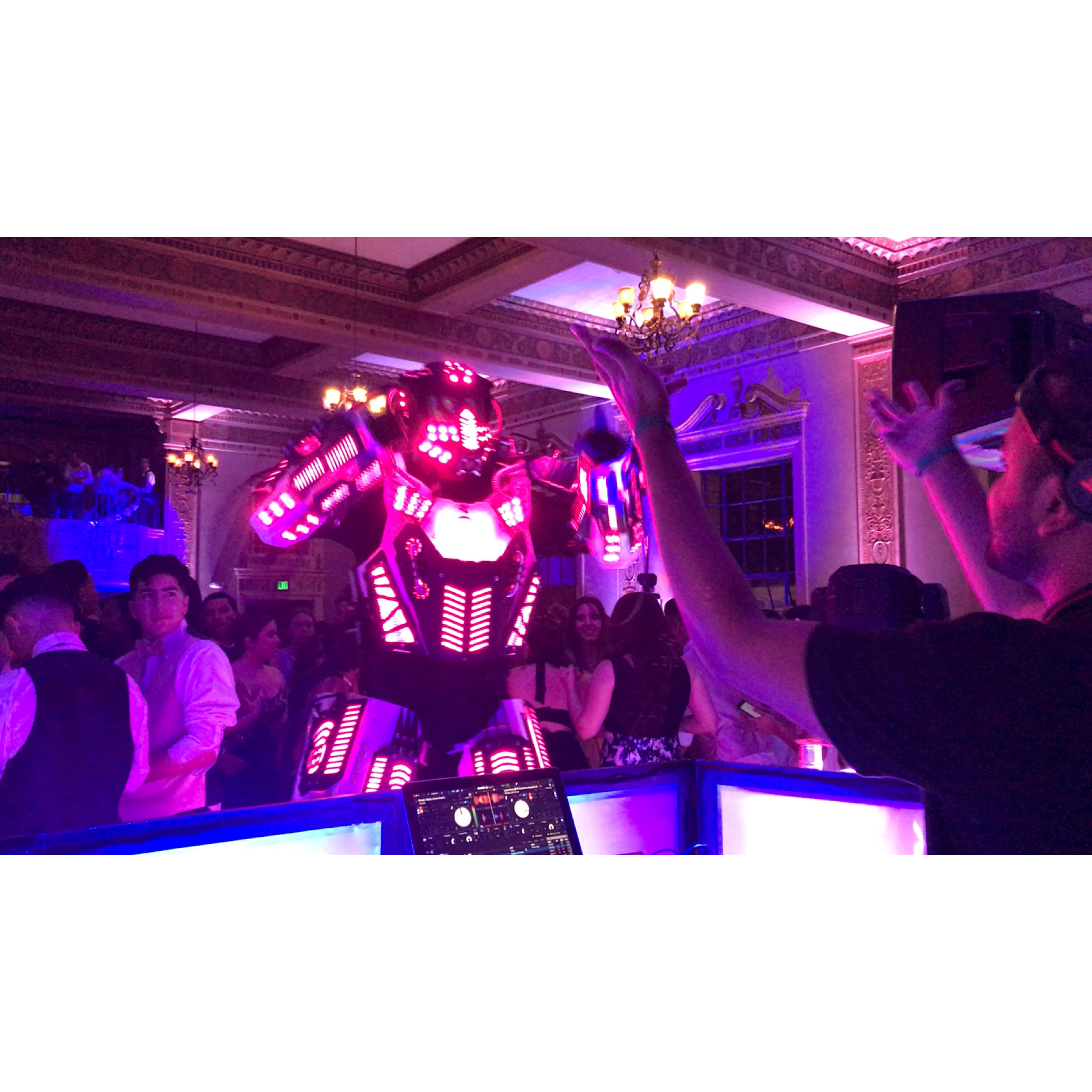 PROM x DJVSOL