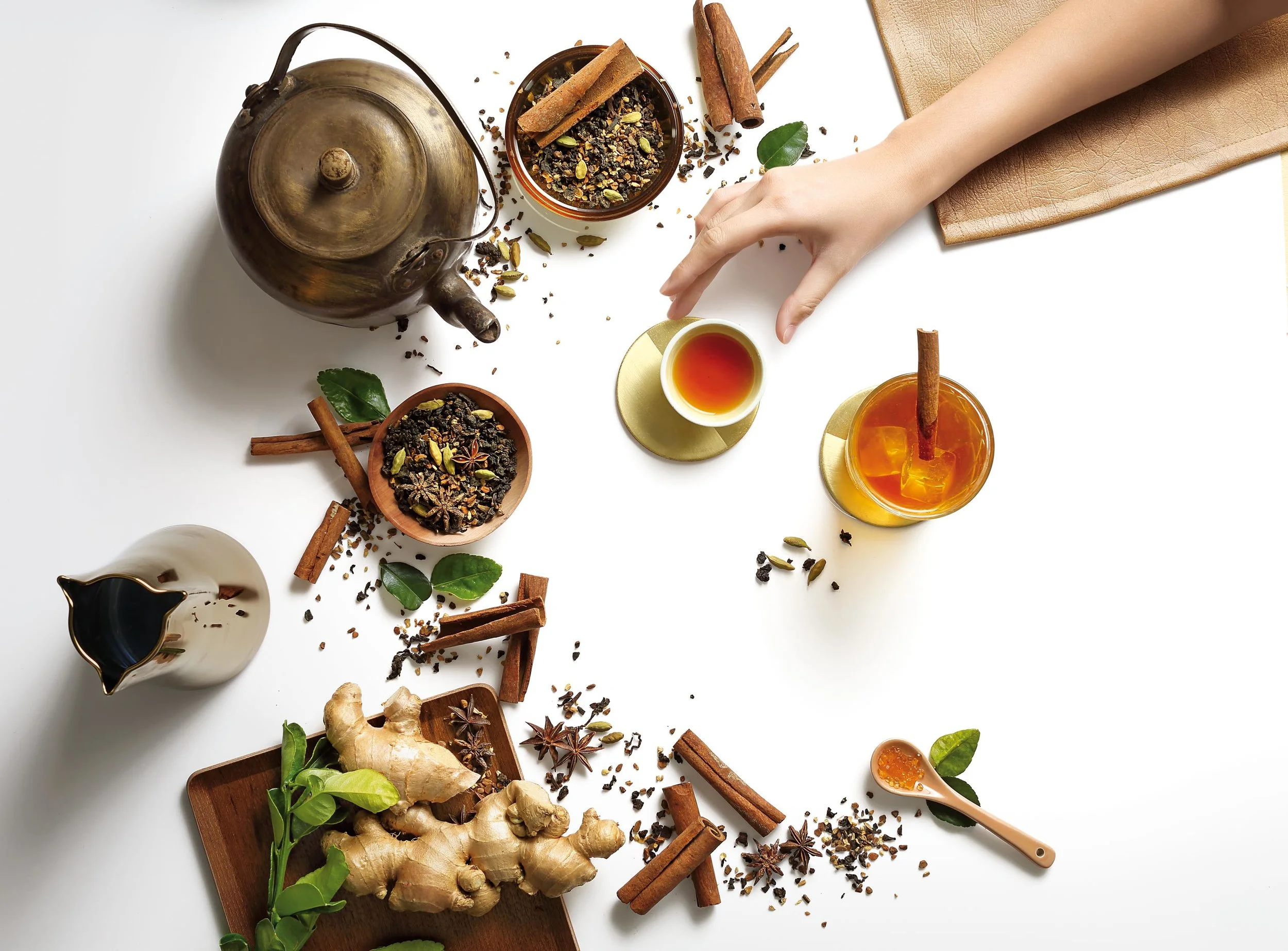 Cinnamon Oolong Chai top v1-008 copy.jpg