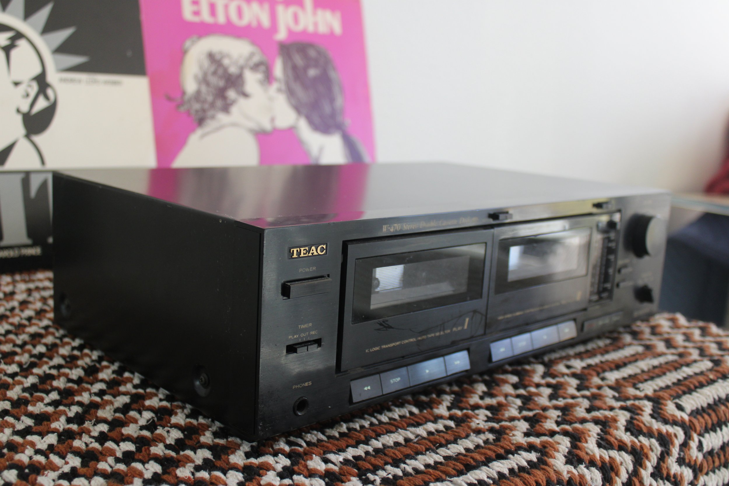 TEAC W-470 Cassette Deck — Telstar Services