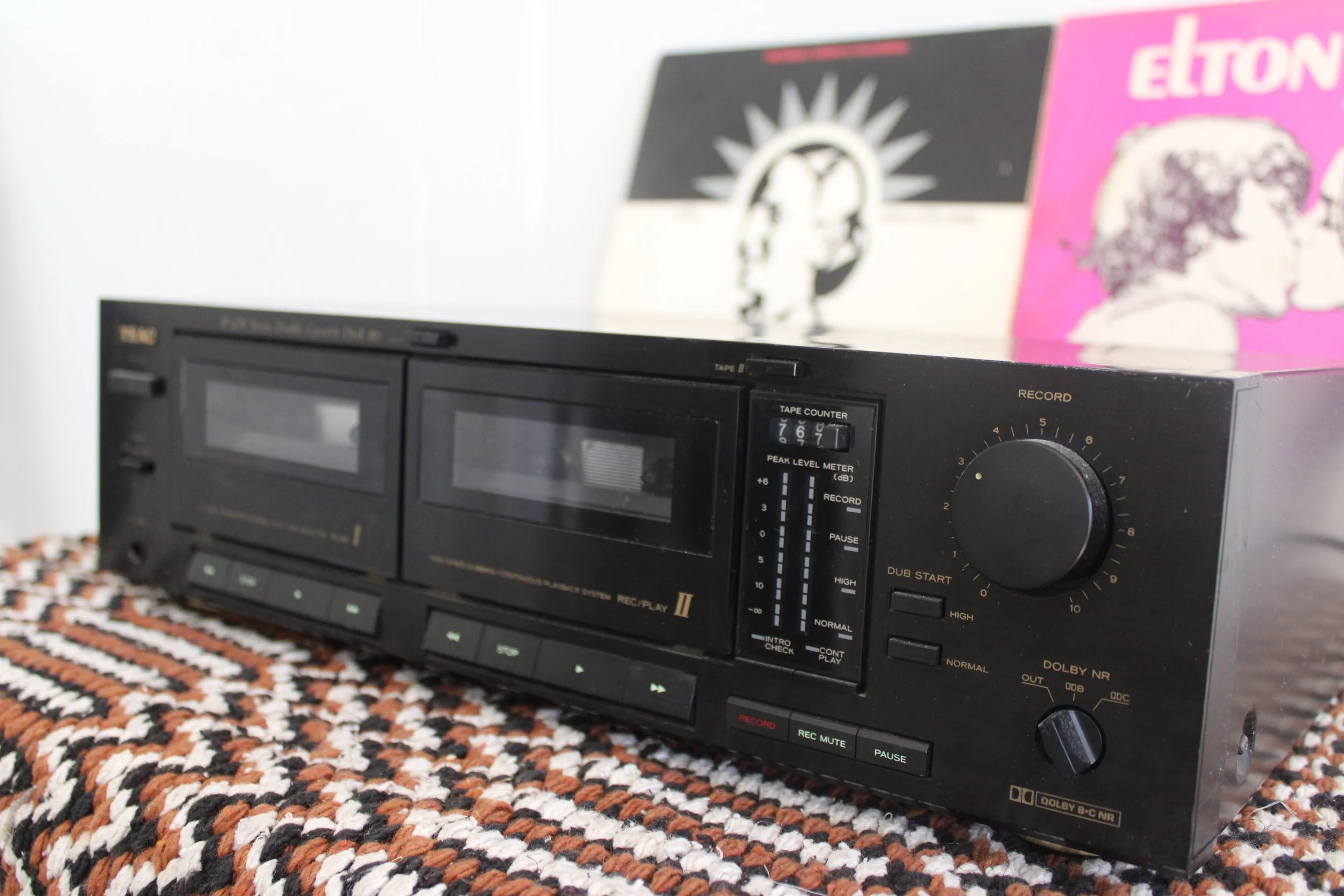 TEAC W-470 Cassette Deck — Telstar Services
