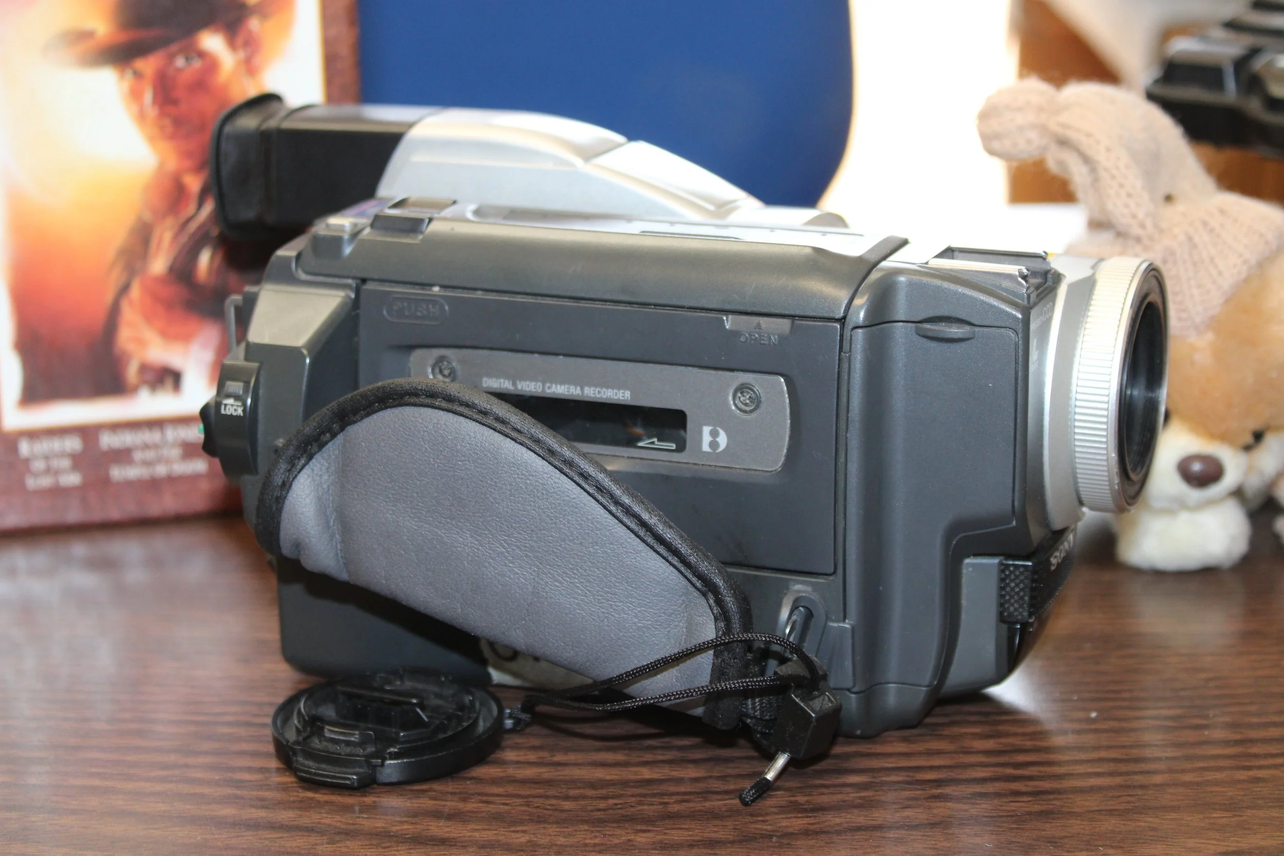 Sony DCR-TRV350 Camcorder — Telstar Services