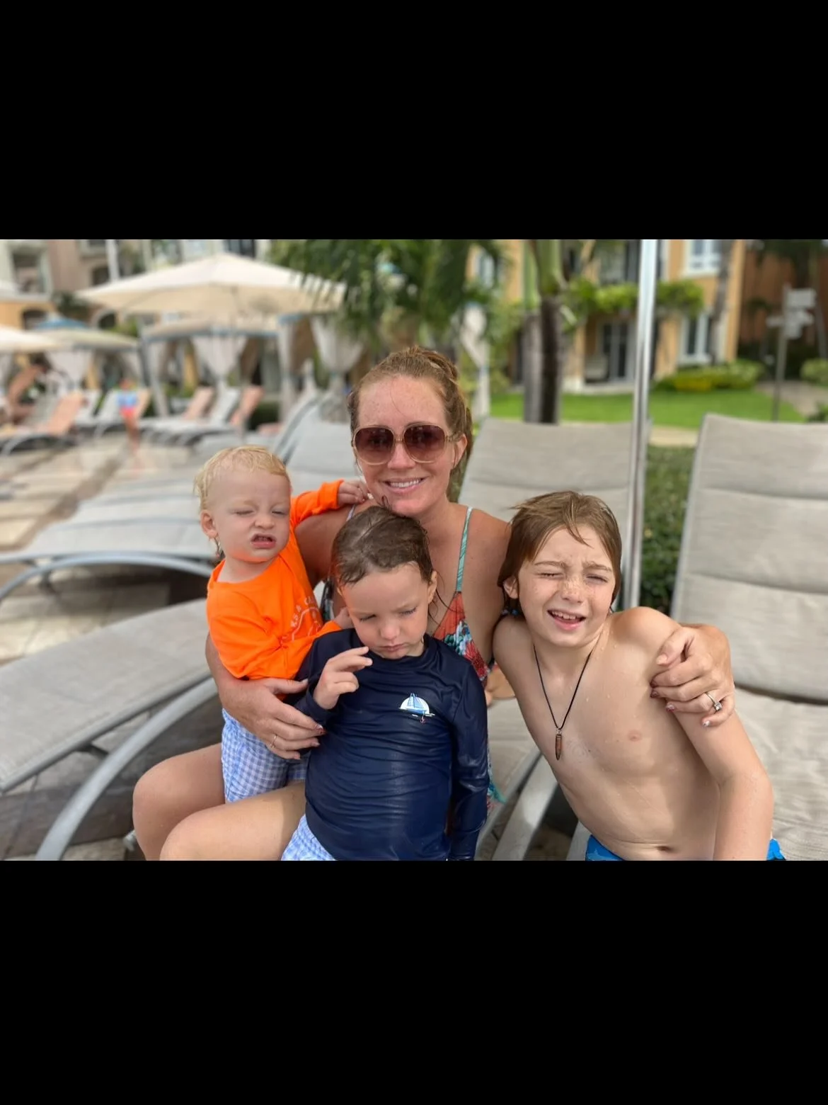 Haaaaaaappppppyyyyyy Sons Day!!!! You are my ☀️ and life would be so gray without you.  Thank you for gifting these to me! @jasonoschwald #sonsday #familyfirst #momsinmusic #neverloved