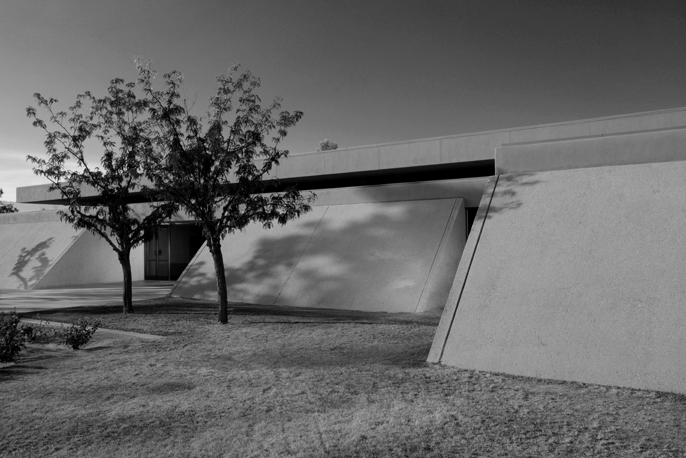 DCAP_UDM_PSLibrary_MasterExterior_1BW.png