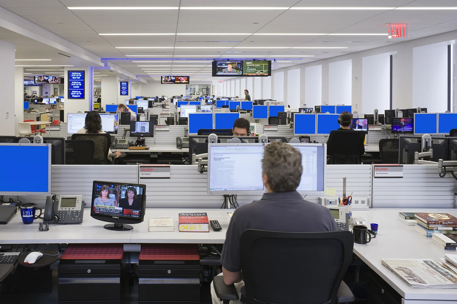 DJ_workspace_1500_px.jpg