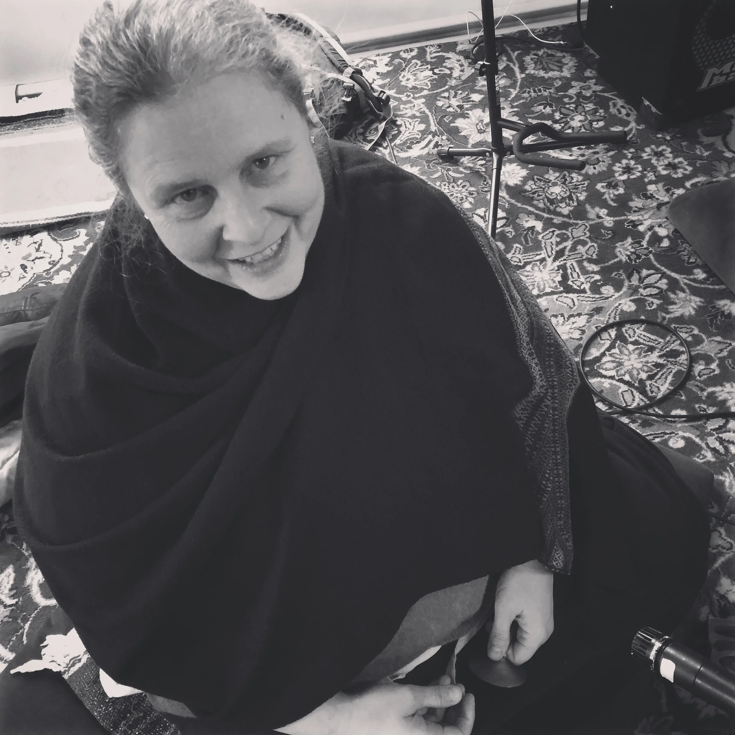 Shyama Chapin leading Hanuman Chalisas