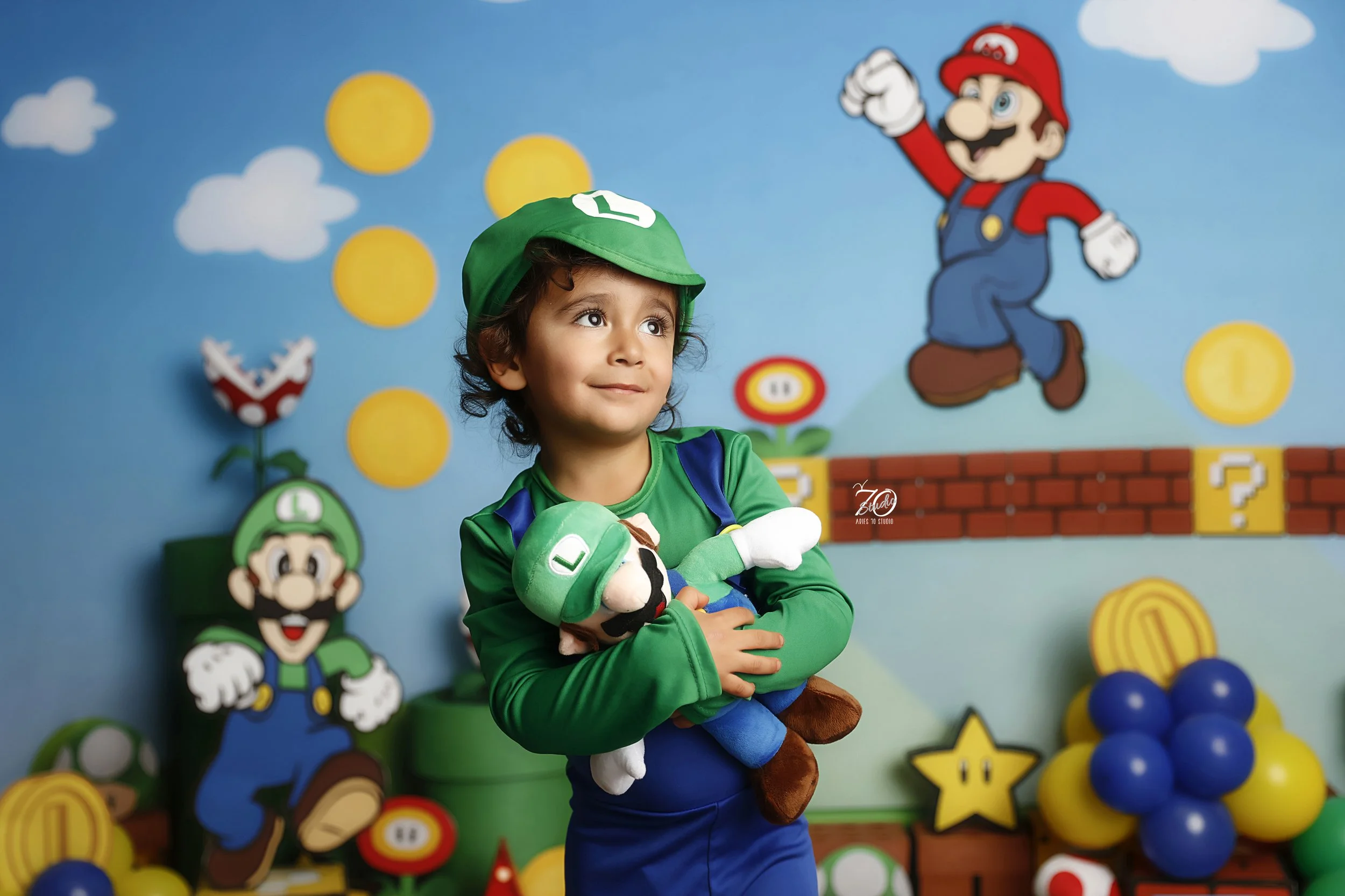 2024 Lionel is THREE-14.jpg