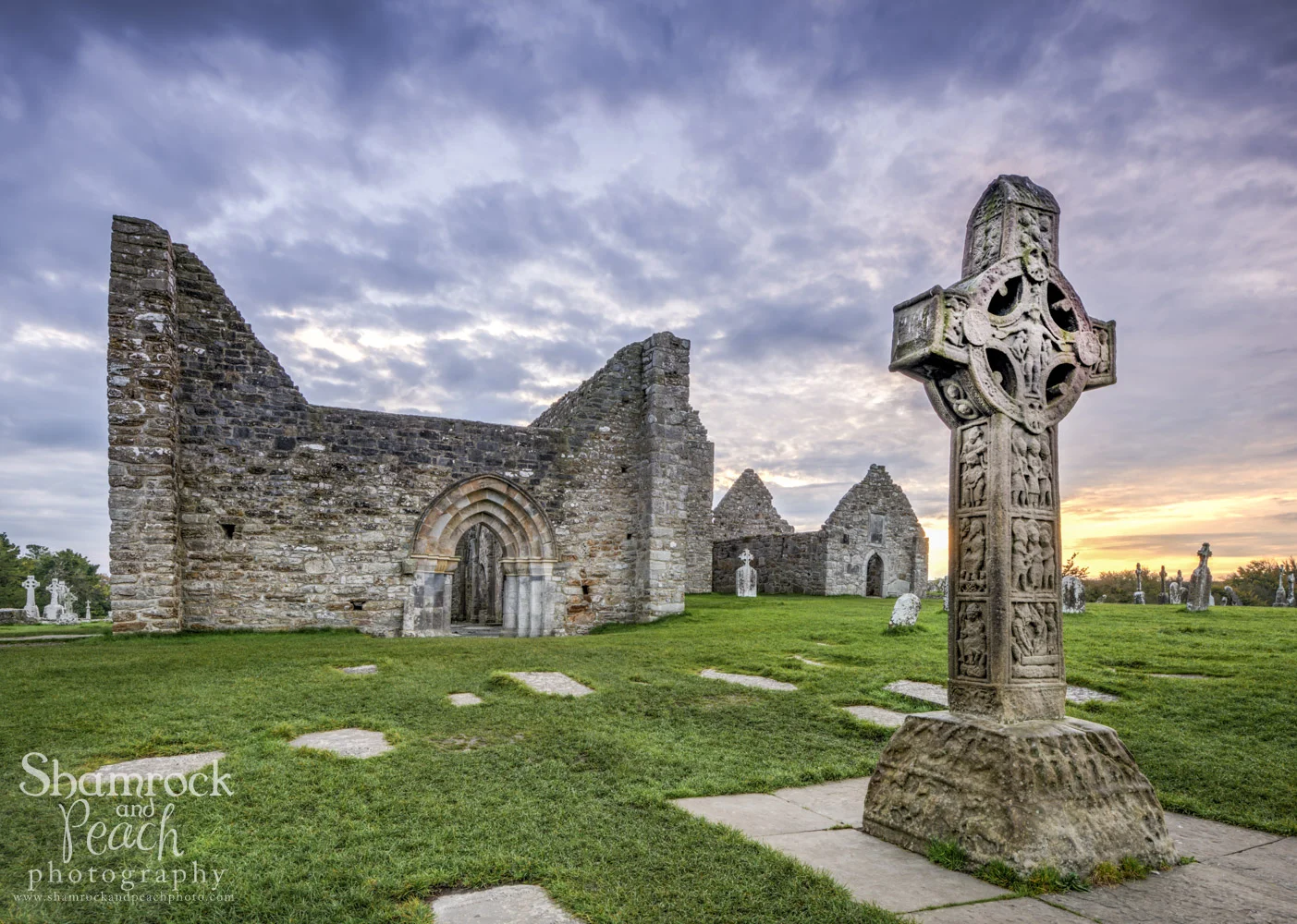 Clonmacnoise 2016-1-.jpg