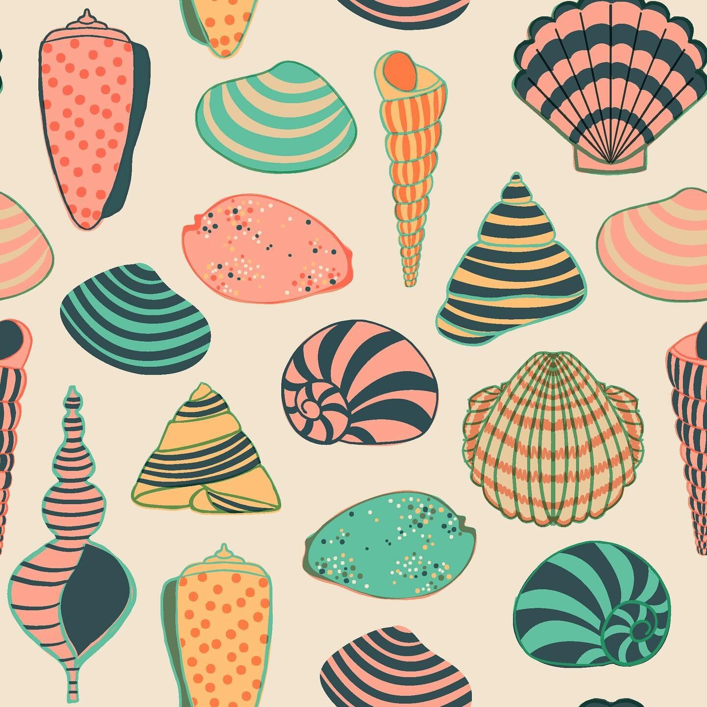 Hi friends! This is the pattern I submitted for @spoonflower &ldquo;Trip to the Beach&rdquo; contest. I wanted to design a print that celebrates the little treasures we all hope to get a glimpse of while we are walking along the beach. 
I love walkin