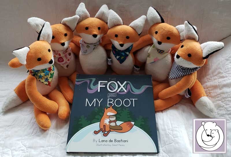 Small-Foxes-with-book.jpg