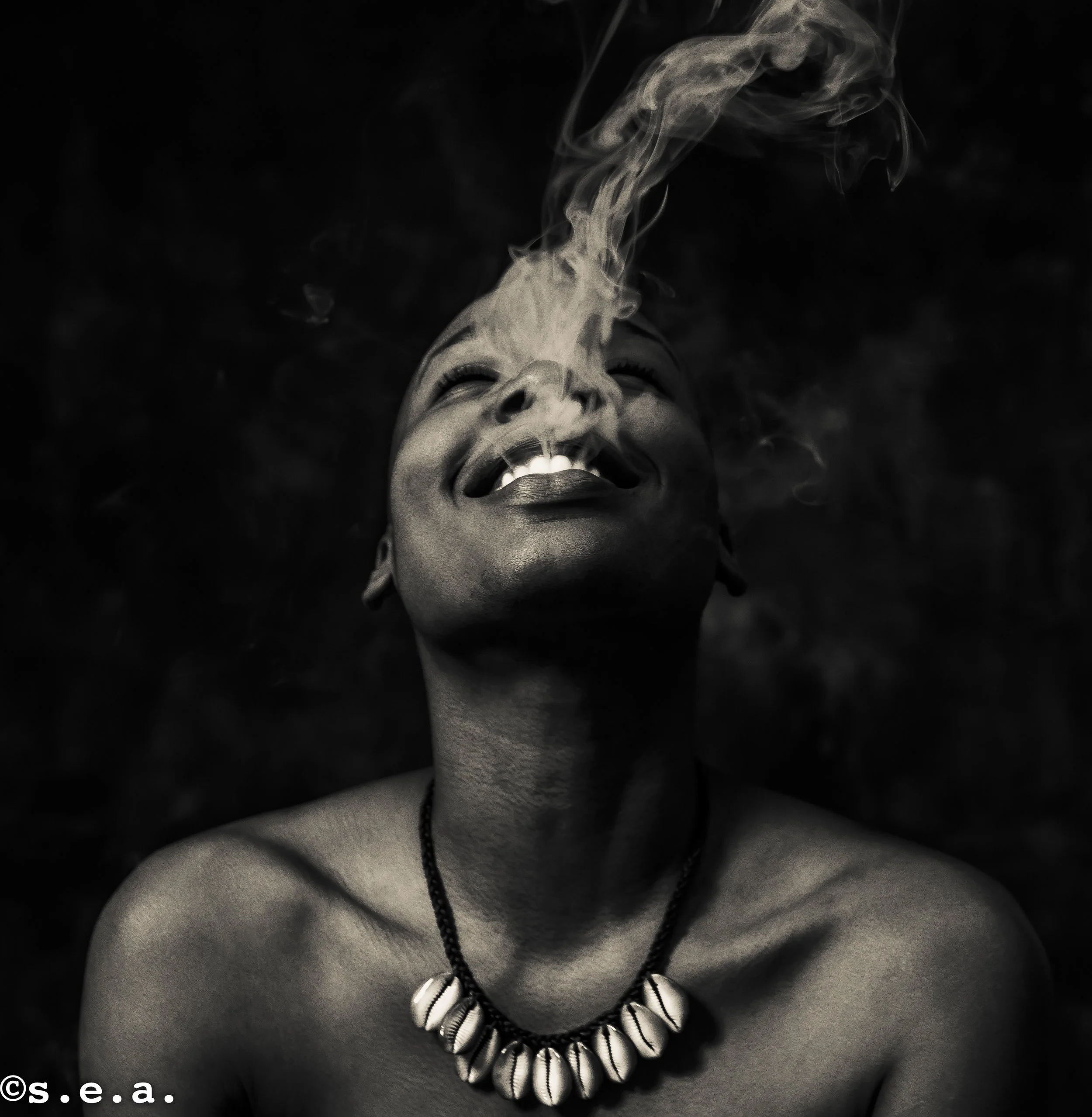 DeAriesha_Smoke_Edits-1.5.2017 (4 of 4).jpg