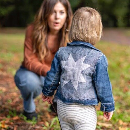 Last few jackets for 2020 just listed for all your holiday gifting needs. And wants - let&rsquo;s be real ✨ Thank you to all my tiny models this season. SO FUN. #hildajacketclub