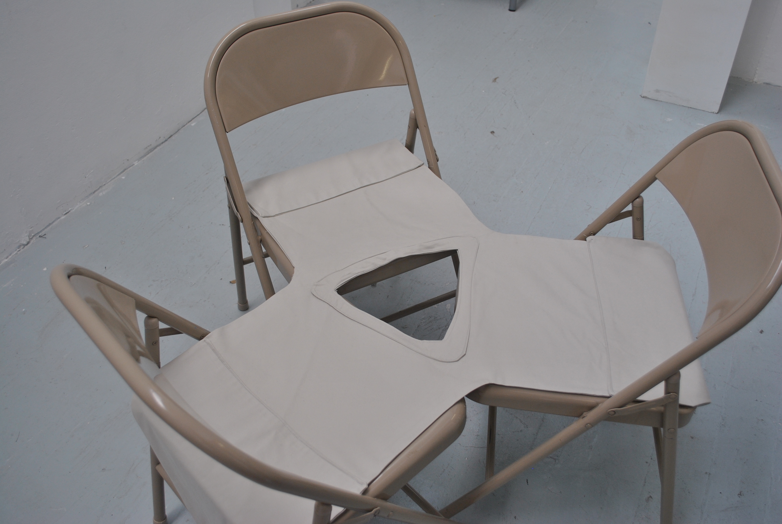 Detail I've got your back if You've got Mine.JPG