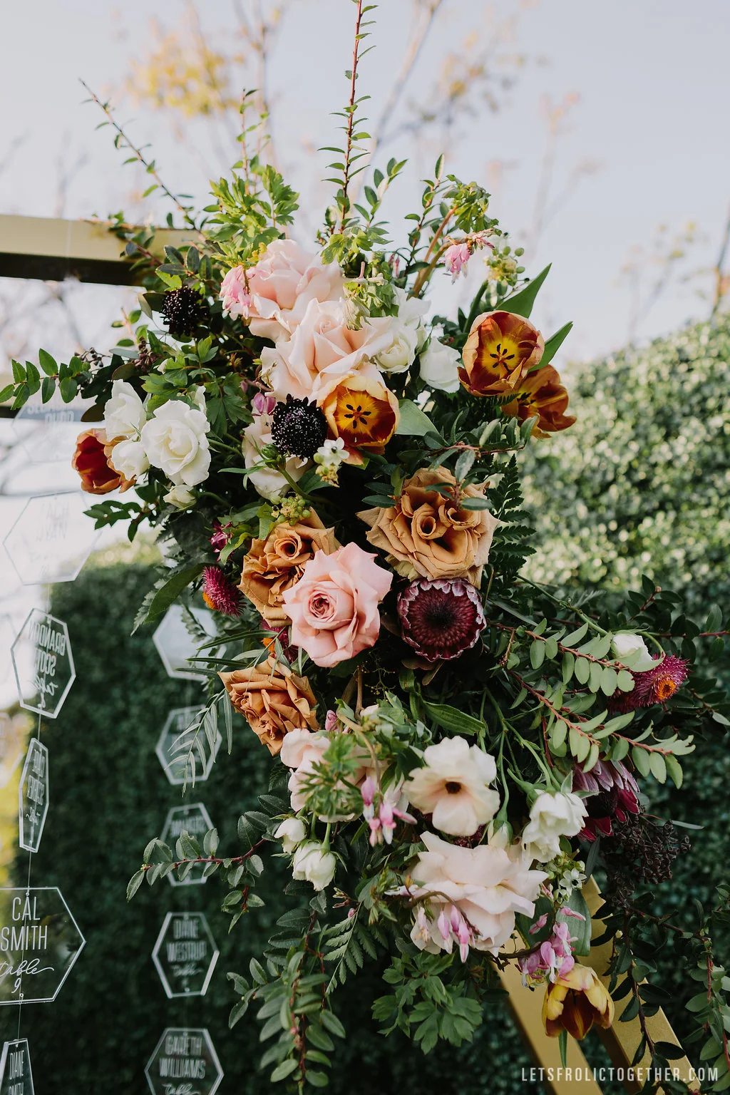 letsfrolictogether-blooms-brick-san-diego-wedding-francine-ribeau-luxury-modern-inspiration-florist-22.jpg