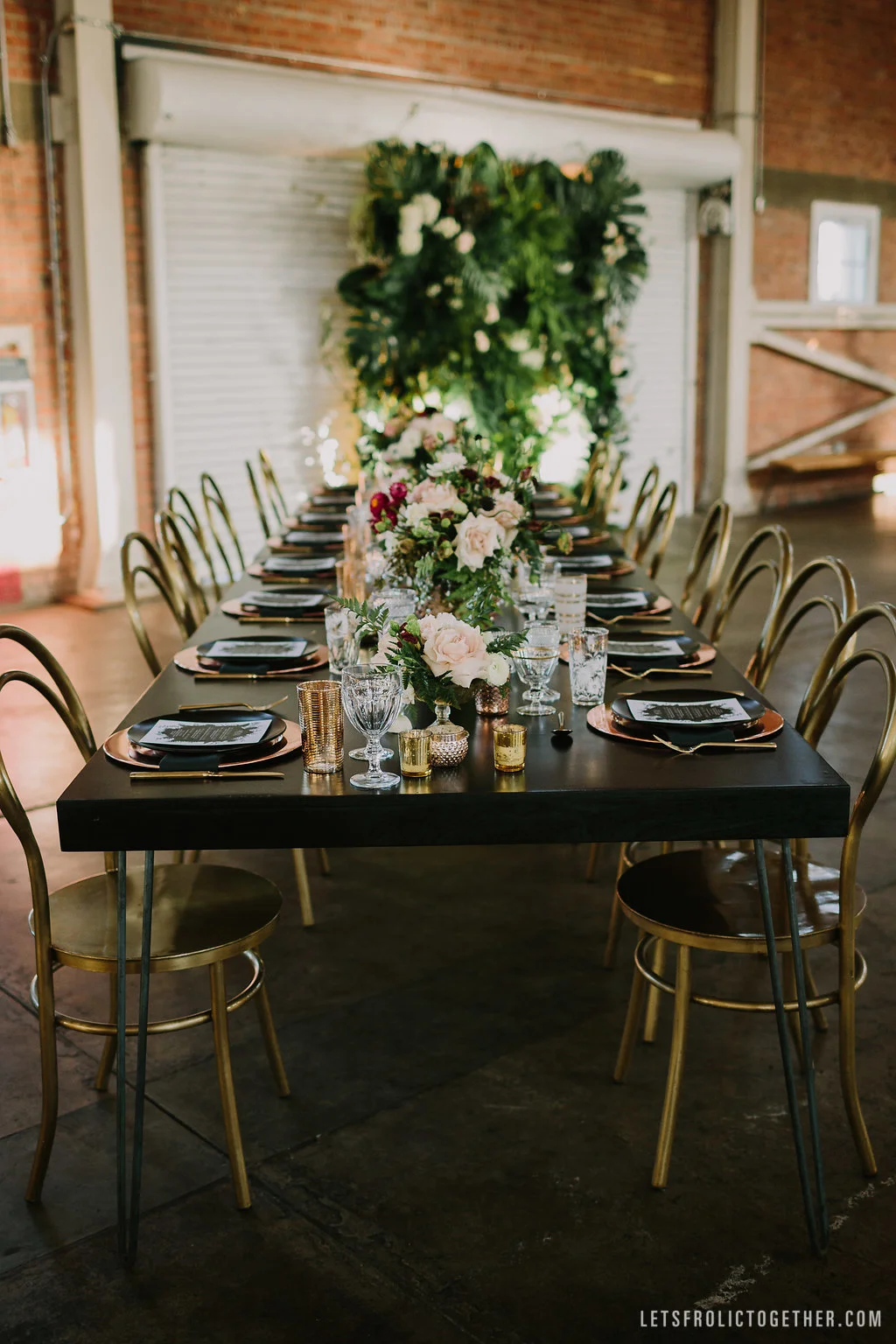 letsfrolictogether-blooms-brick-san-diego-wedding-francine-ribeau-luxury-modern-inspiration-florist-28.jpg