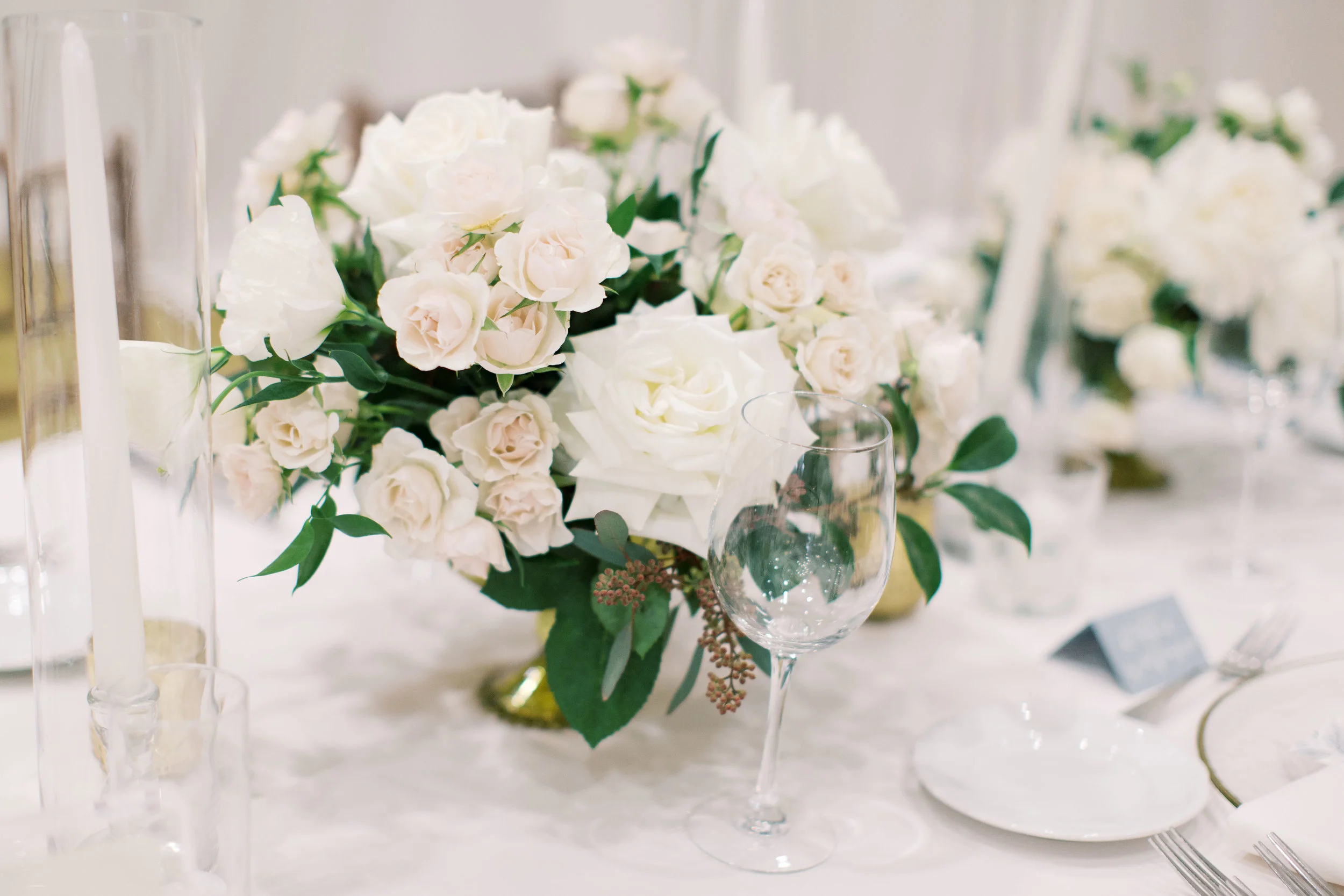 Rancho_Bernardo_Inn_San_Diego_California_Wedding_Devon_Donnahoo_blooms_talissa_5.jpg