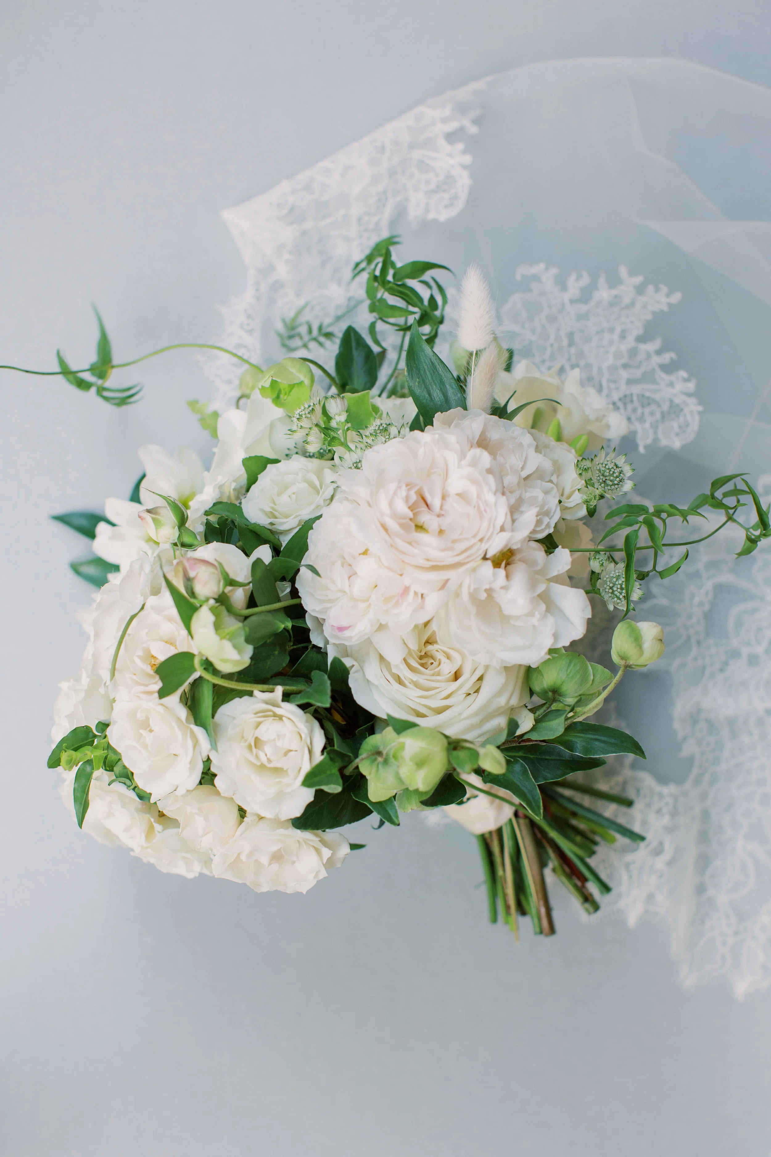Rancho_Bernardo_Inn_San_Diego_California_Wedding_Devon_Donnahoo_blooms_talissa_37.jpg