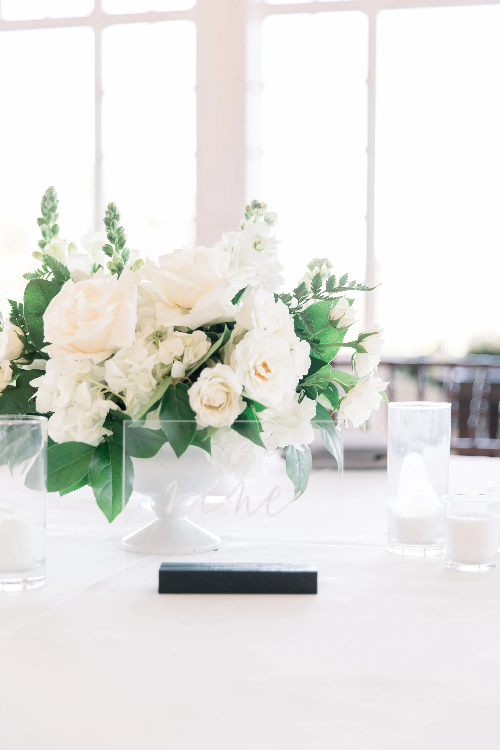 Beautiful White Wedding Flowers In San Diego At Carmel Mountain Ranch Estate Blooms