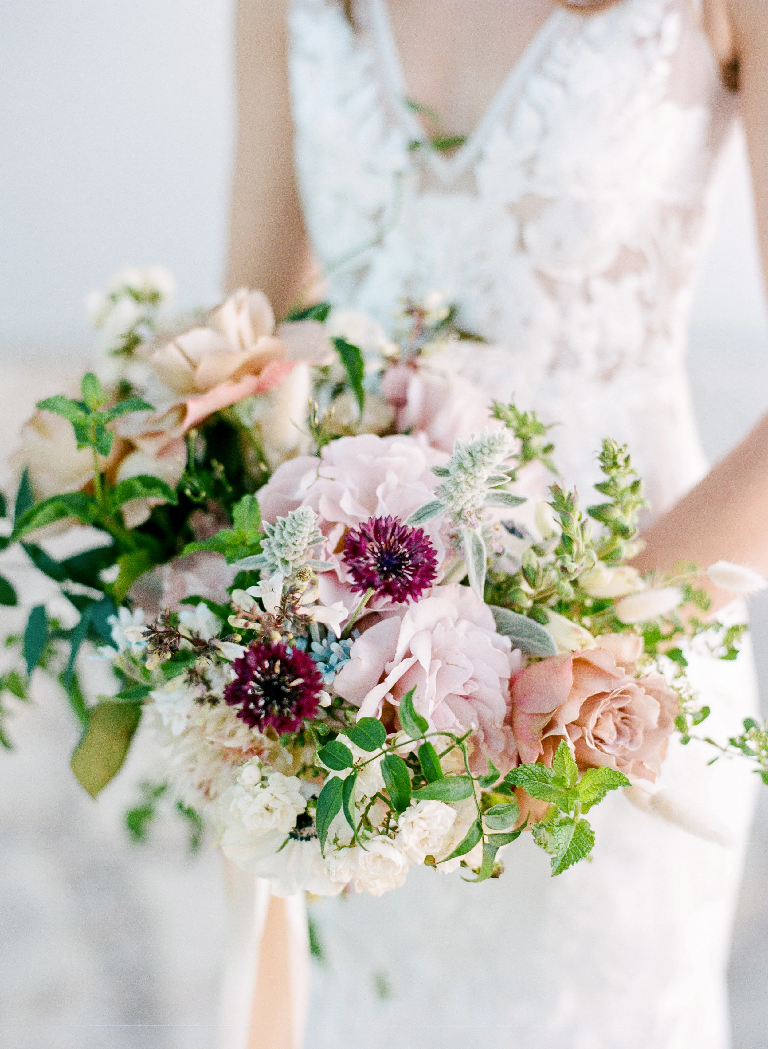 pura-soul-photo-wedding-flowers-fine-art-design-blooms-san-diego-destination-3.jpg