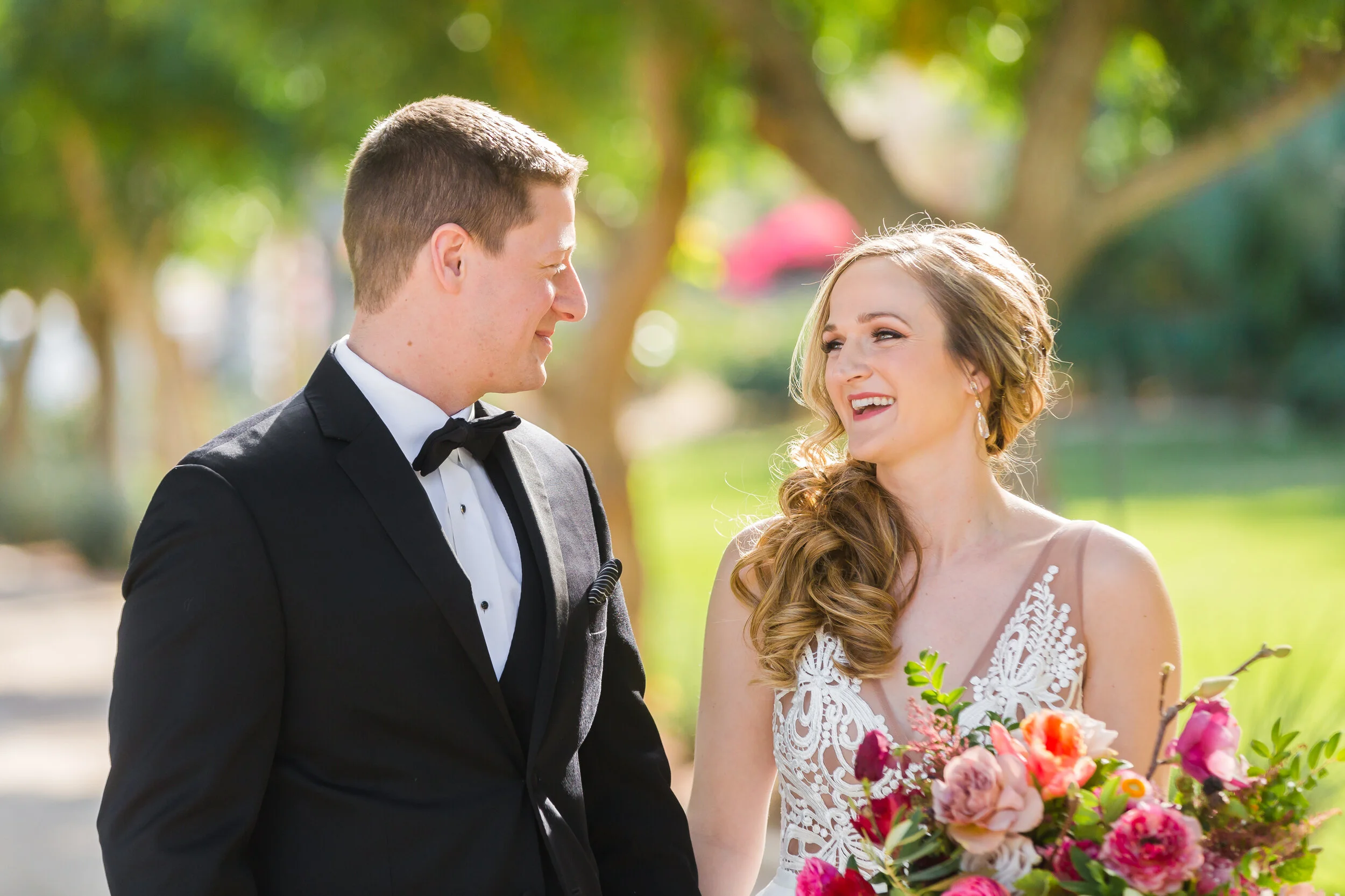 kathleen_geiberger_bougainvillea_estate_palm_springs_wedding_flowers_inspo_blooms_10.jpg