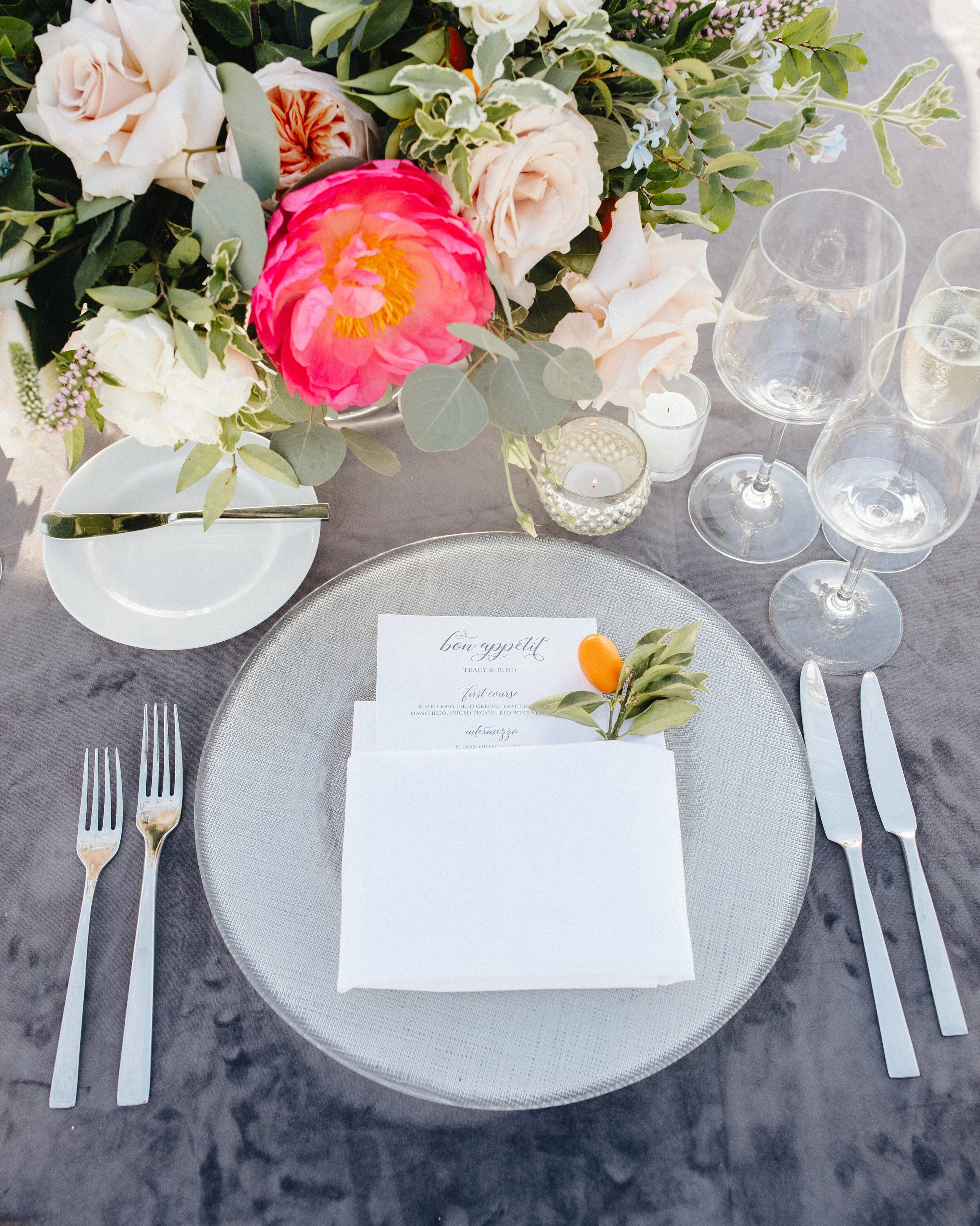 justin-jay-wedding-photo-white-lace-blooms-lauberge-del-mar-colorful-spring-inspiration-san-diego-florist-19.jpg