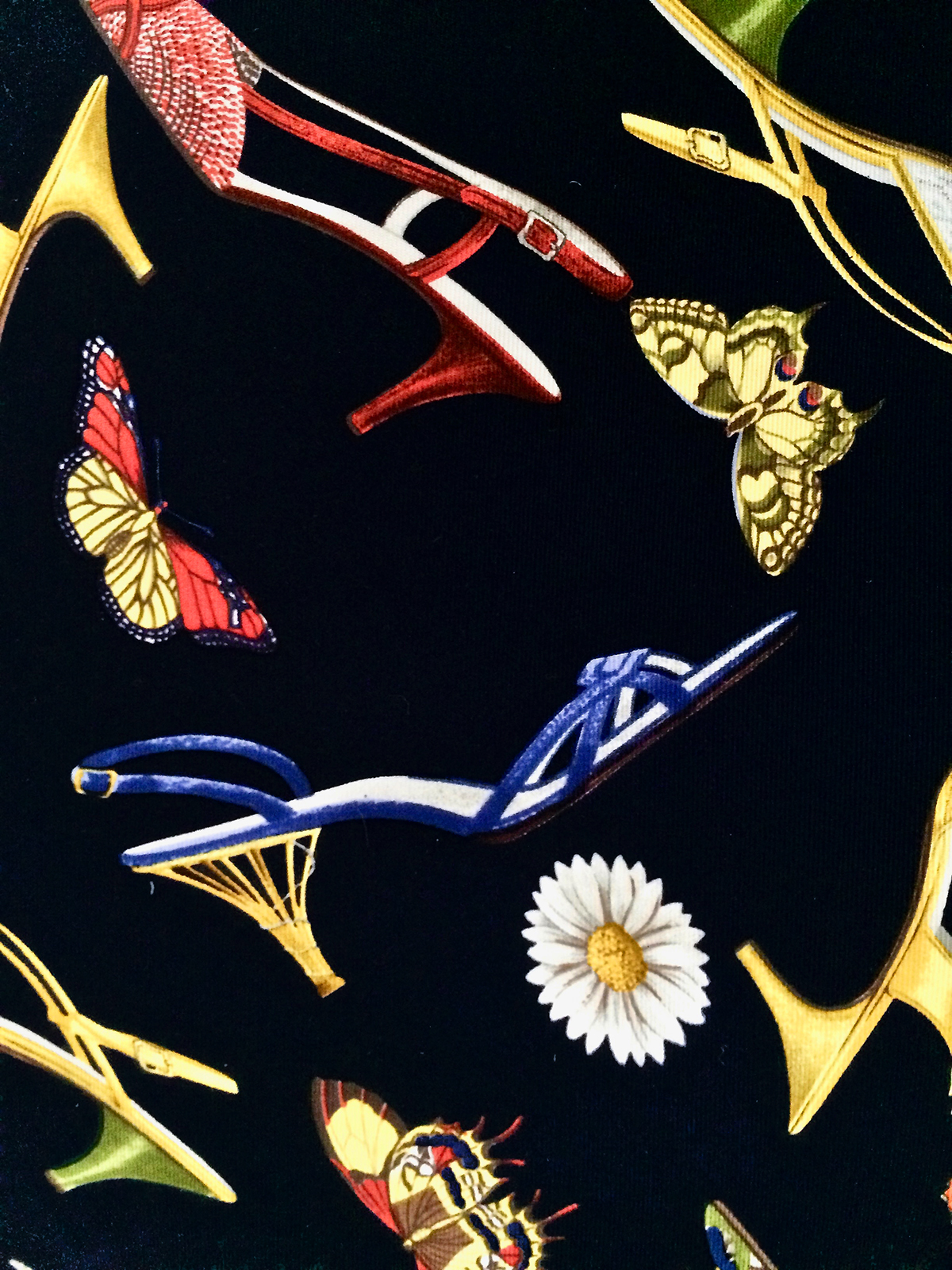 ferragamoshoesdetail2.jpg