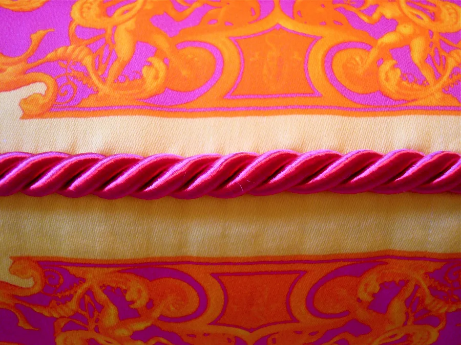 angelapinkyellowetsydetail.jpg