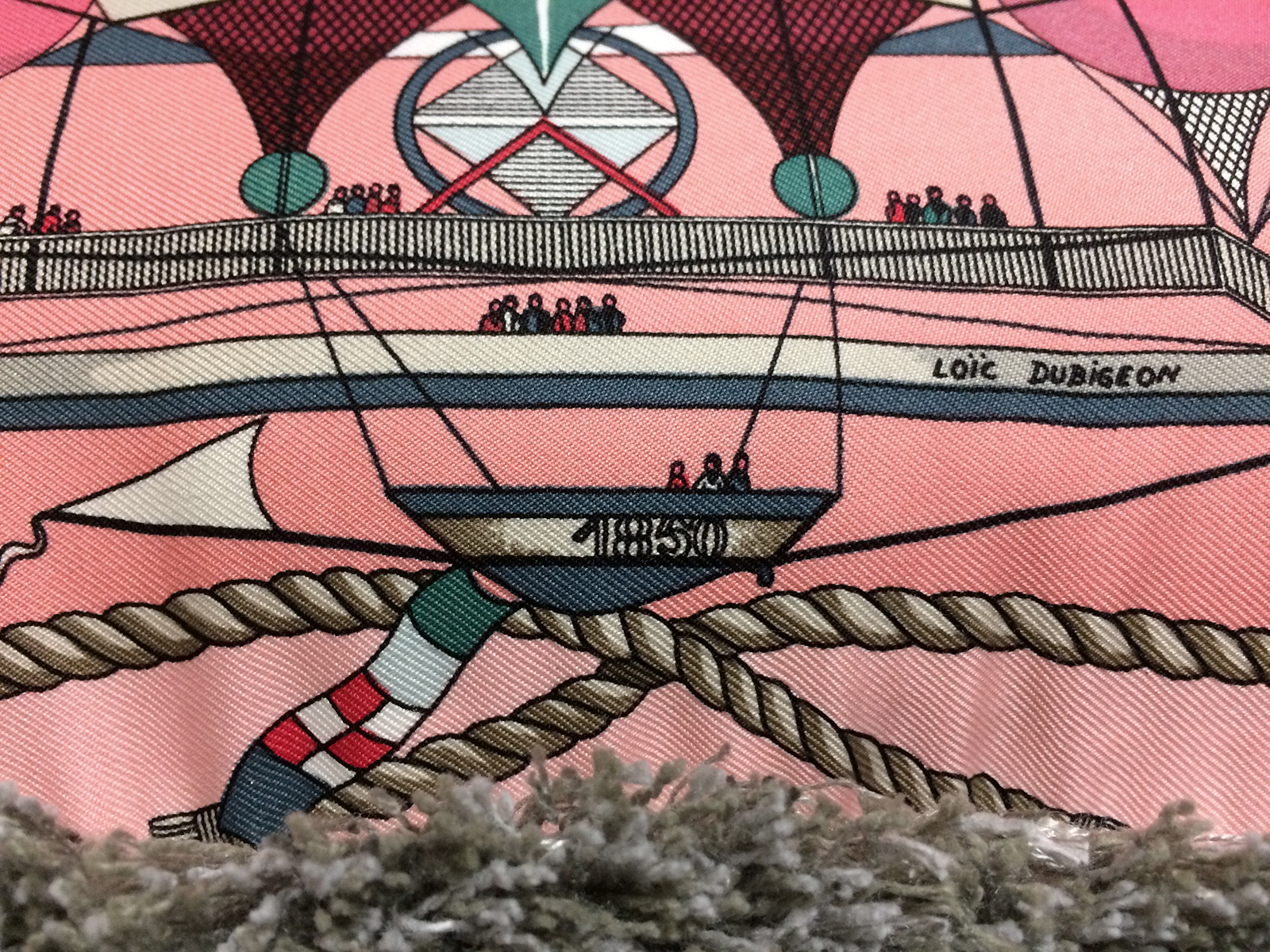 hermesballooncieldetail.jpg