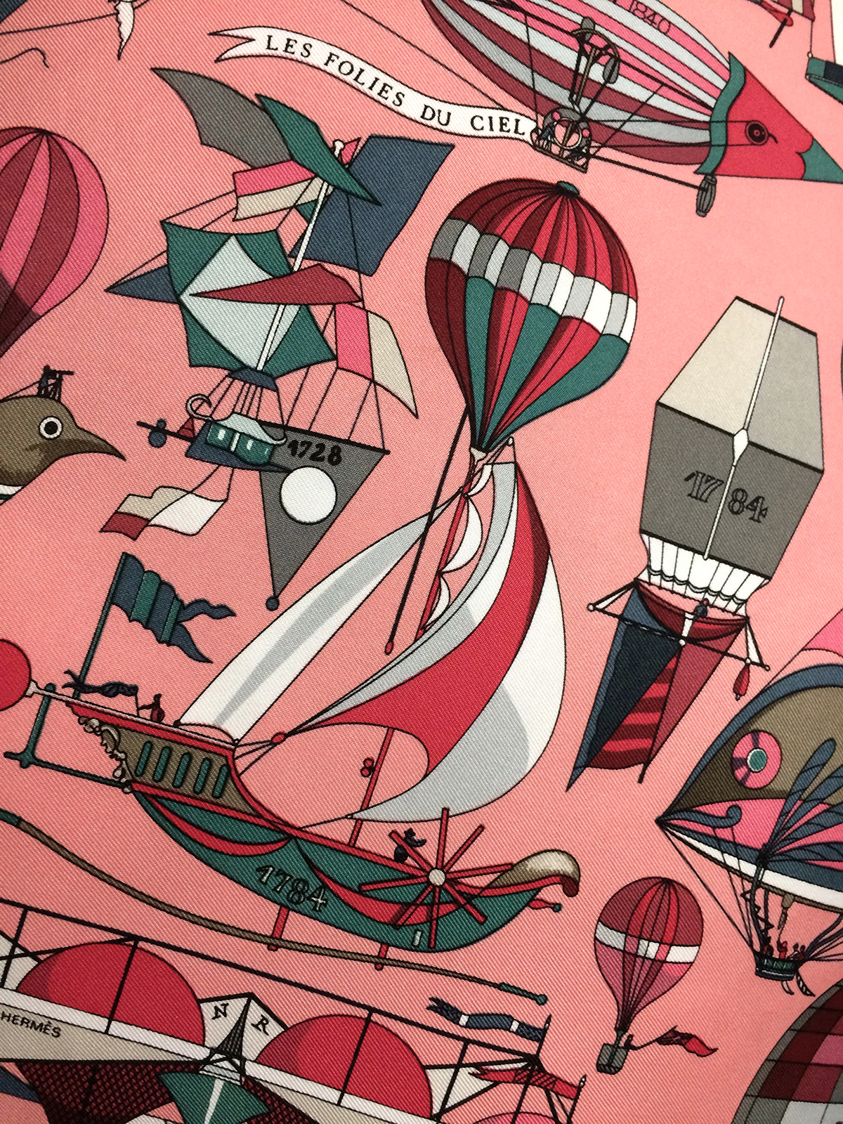 hermesballooncieldetail2.jpg