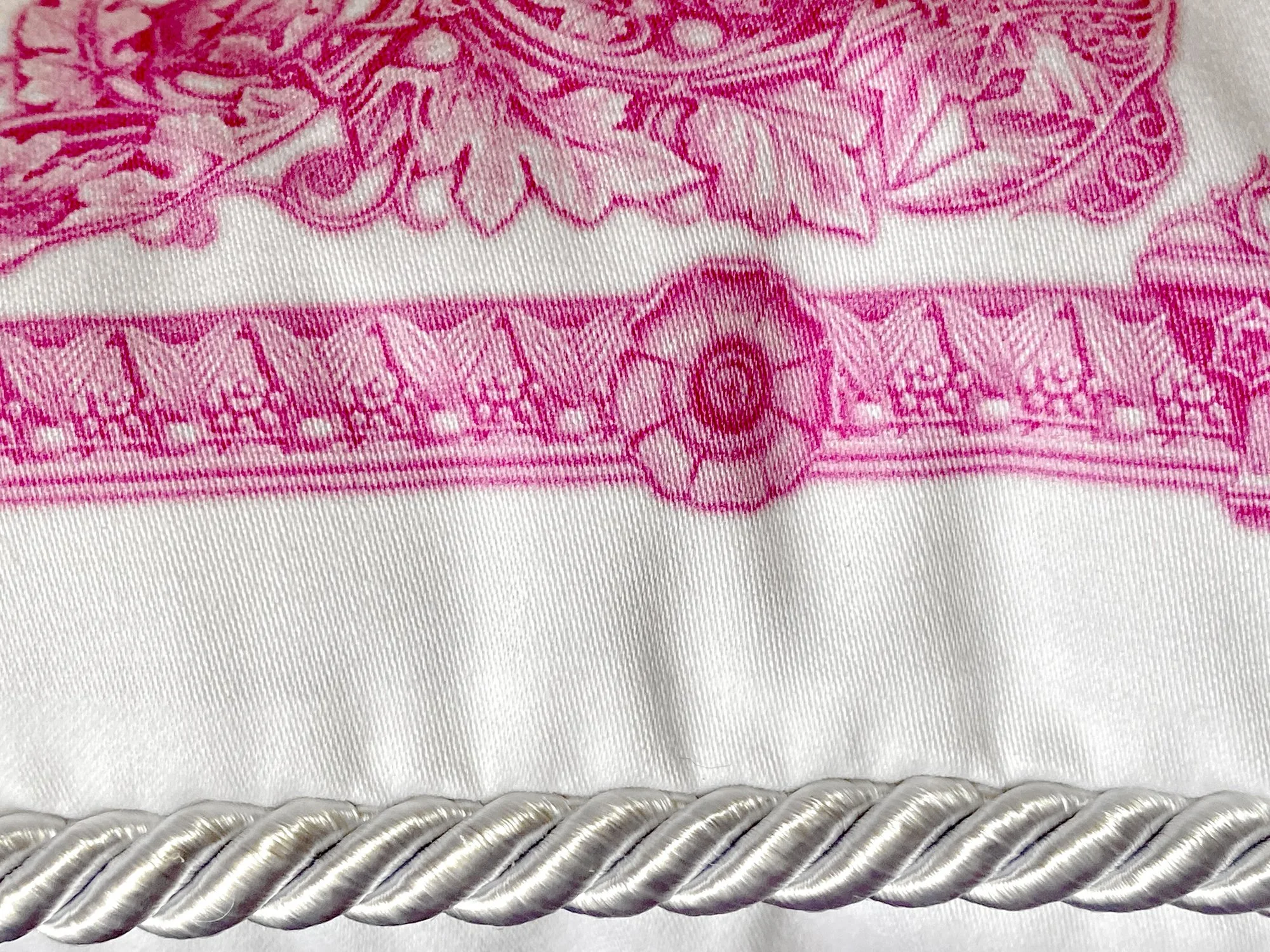 gracepinkwhitedetail.jpg