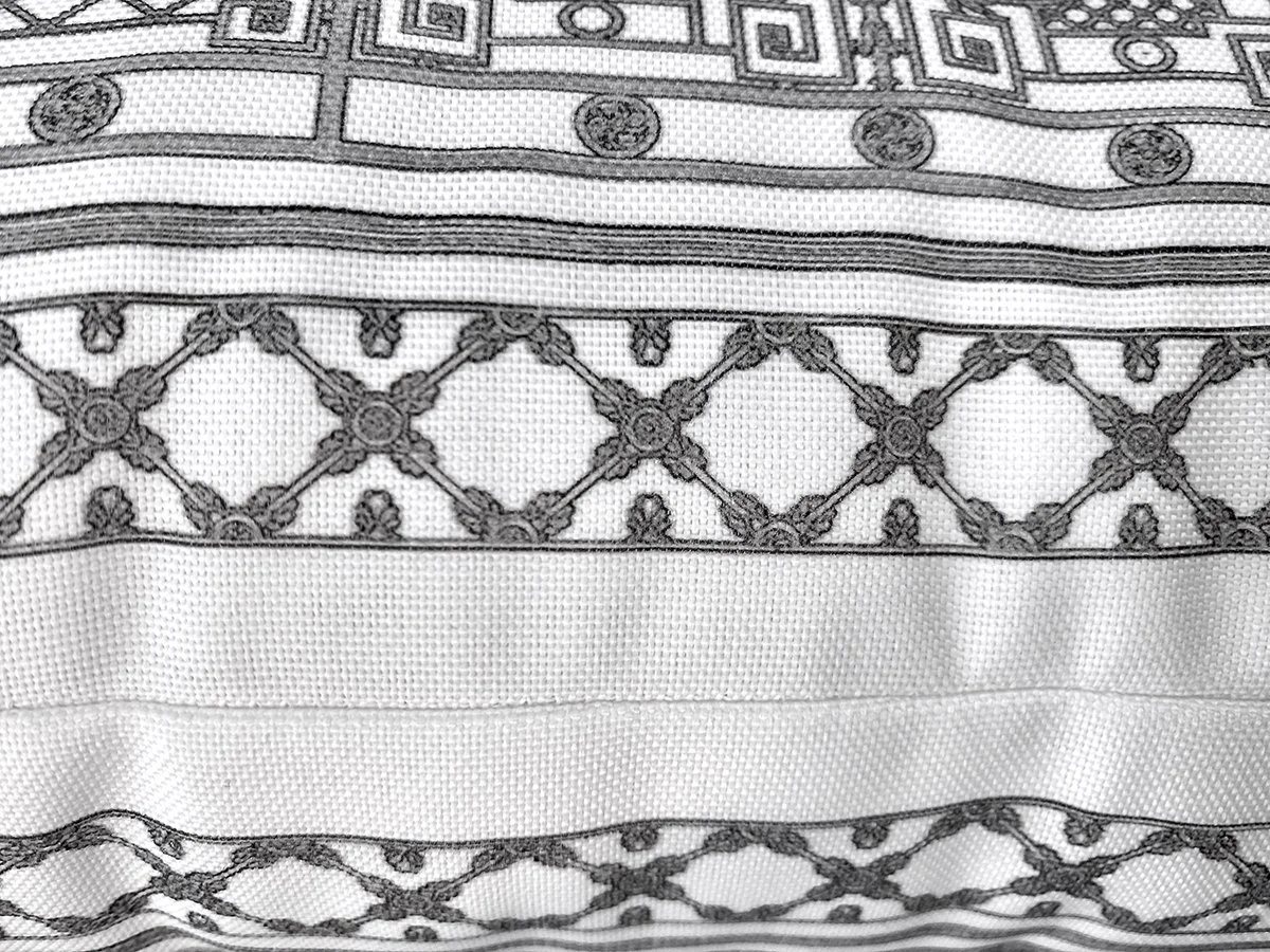 outdoorbwcagedetail.jpg
