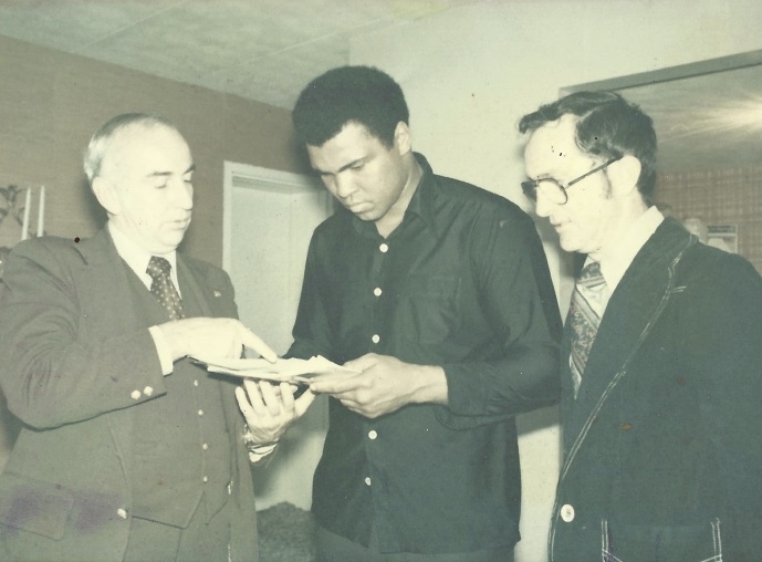 Day of the Jimmy Young fight, George O'Harra and Jack Healey meet with Mohammed Ali and convince him to join Dick Gregory on his World Hunger Run across the United States, 1976.
