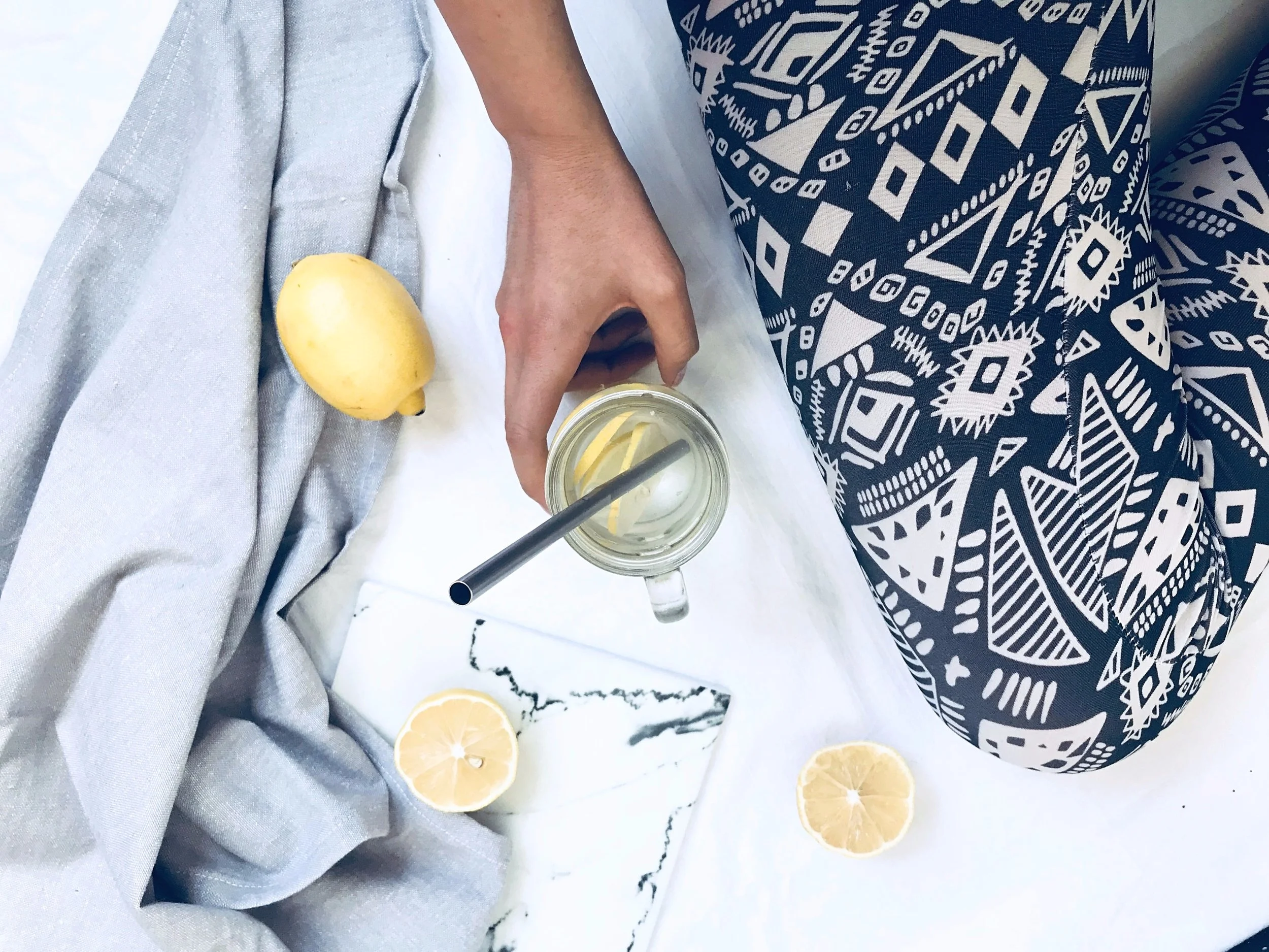 Beauty_and_the_nature_lemons_water_detox.jpg