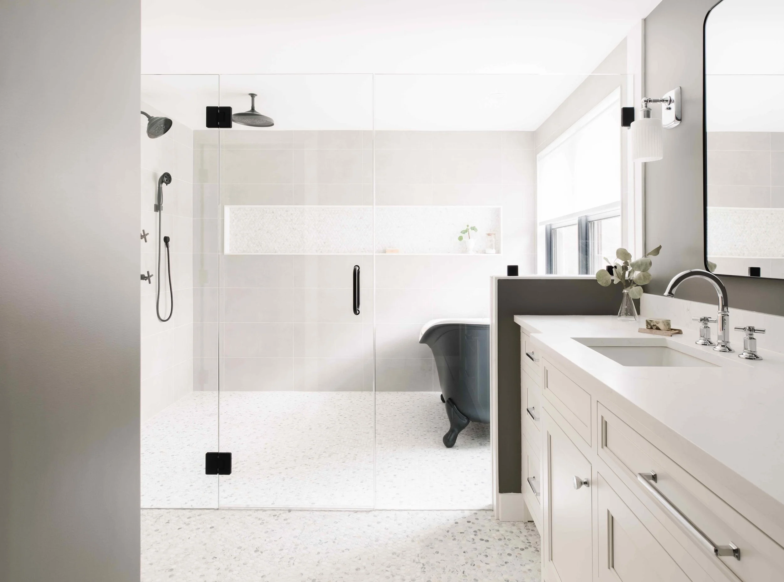 Bathroom renovations in Wellesley and Winchester